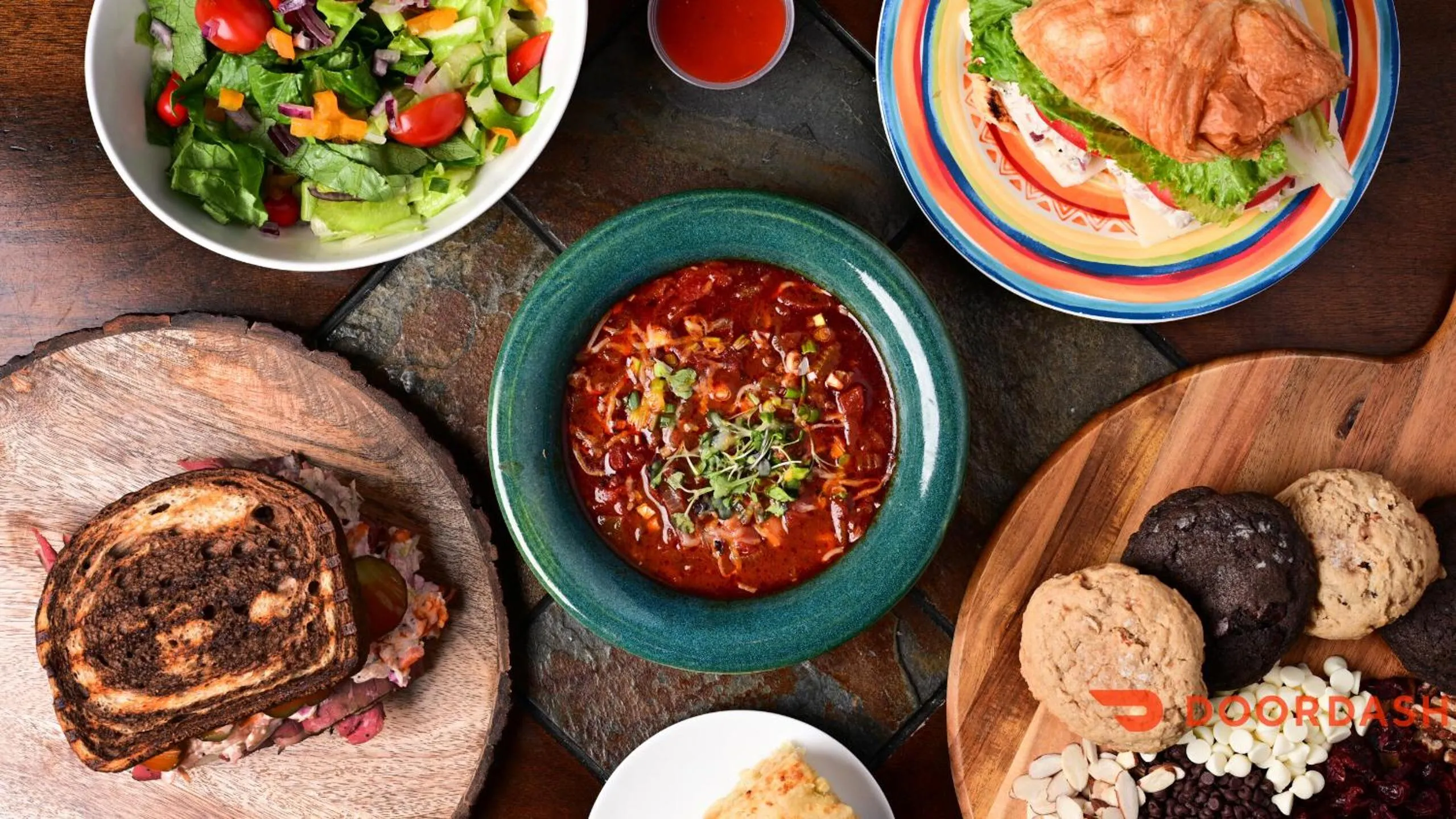 Food in Whispering Creek Bed & Breakfast