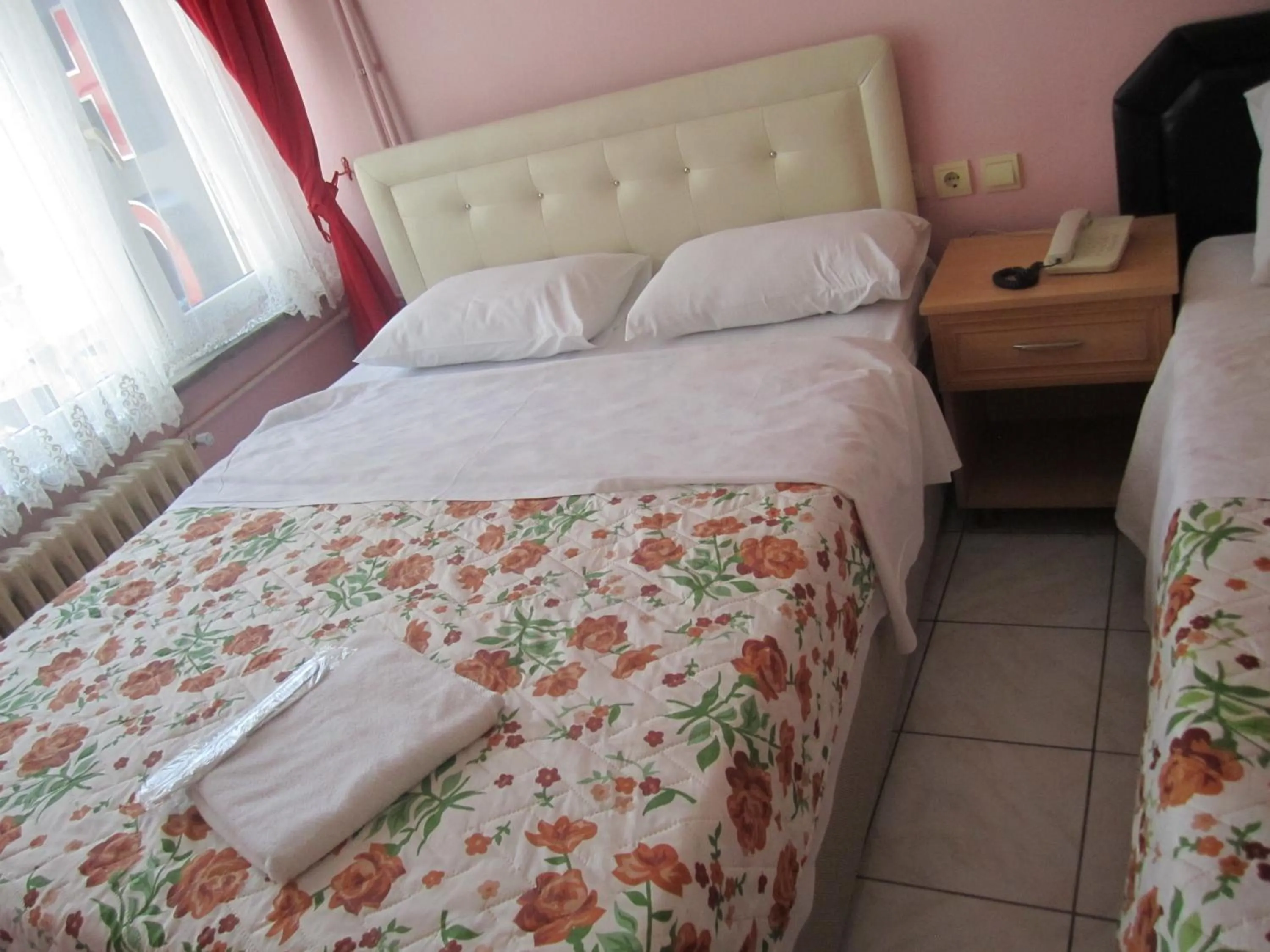 Bedroom in Hotel Efe