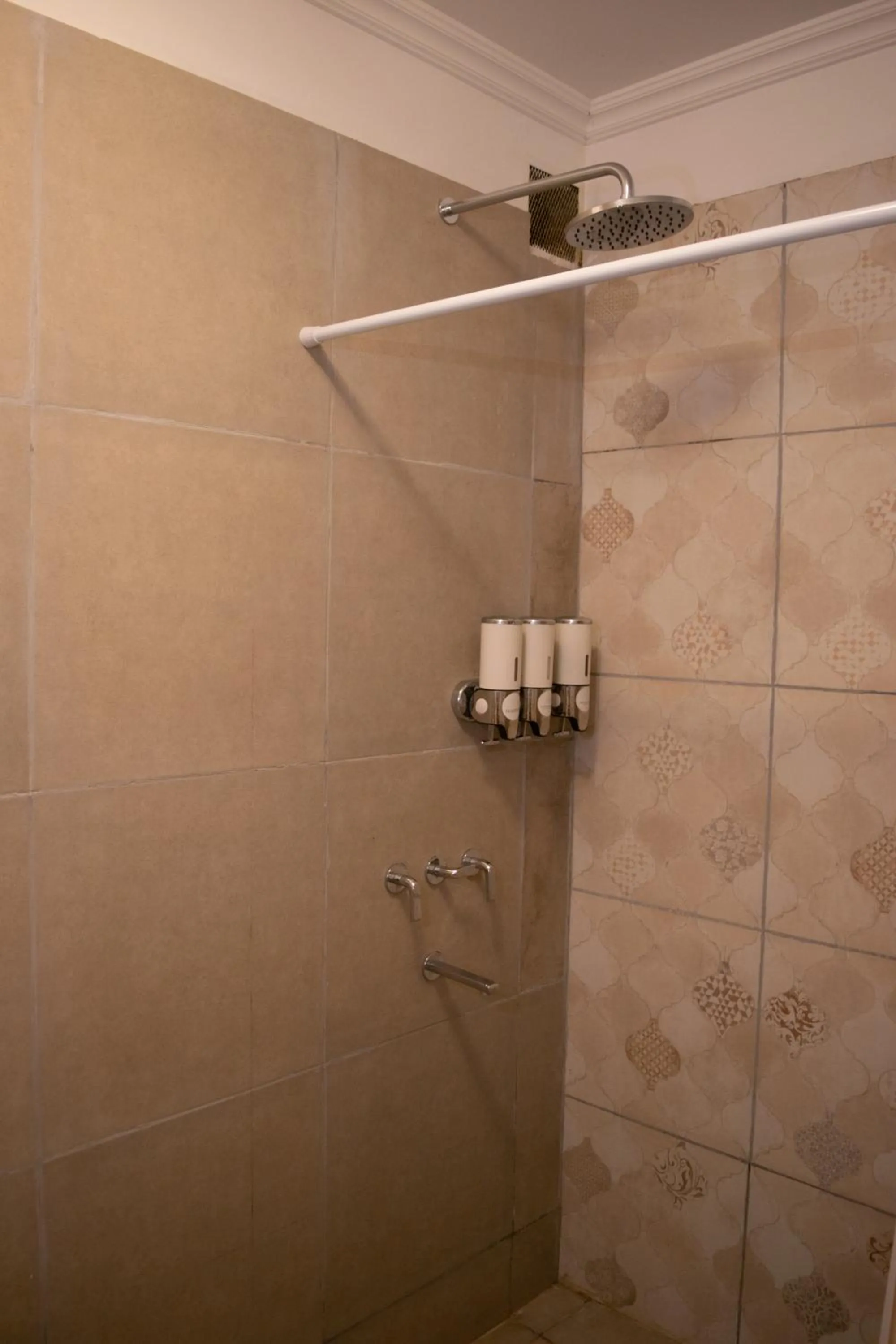 Shower in La Casona del Monumento