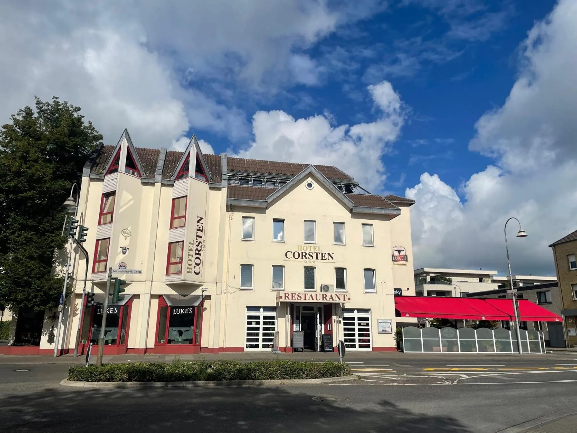 Property building in Hotel Corsten