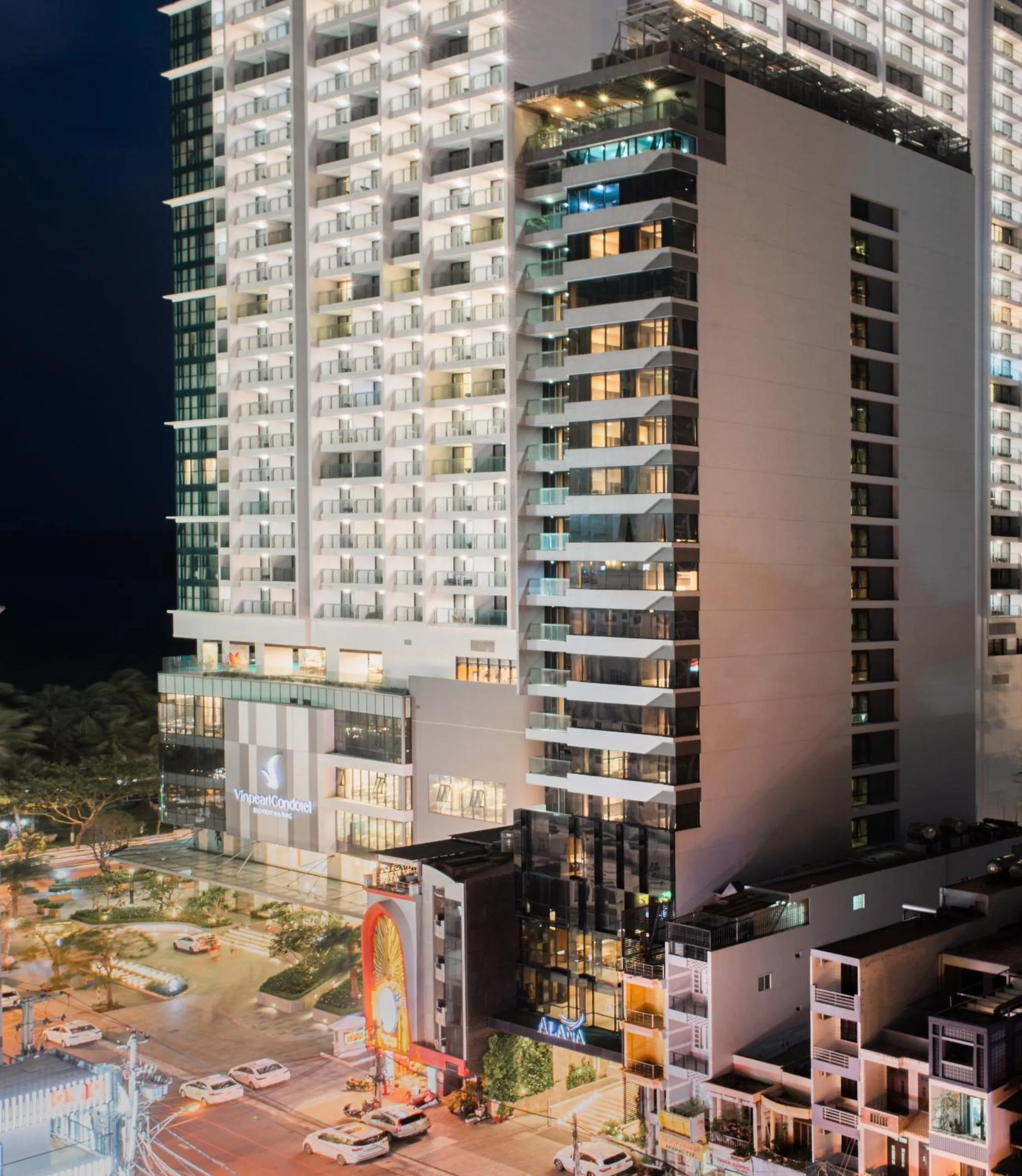 Property building in Alana Nha Trang Beach Hotel
