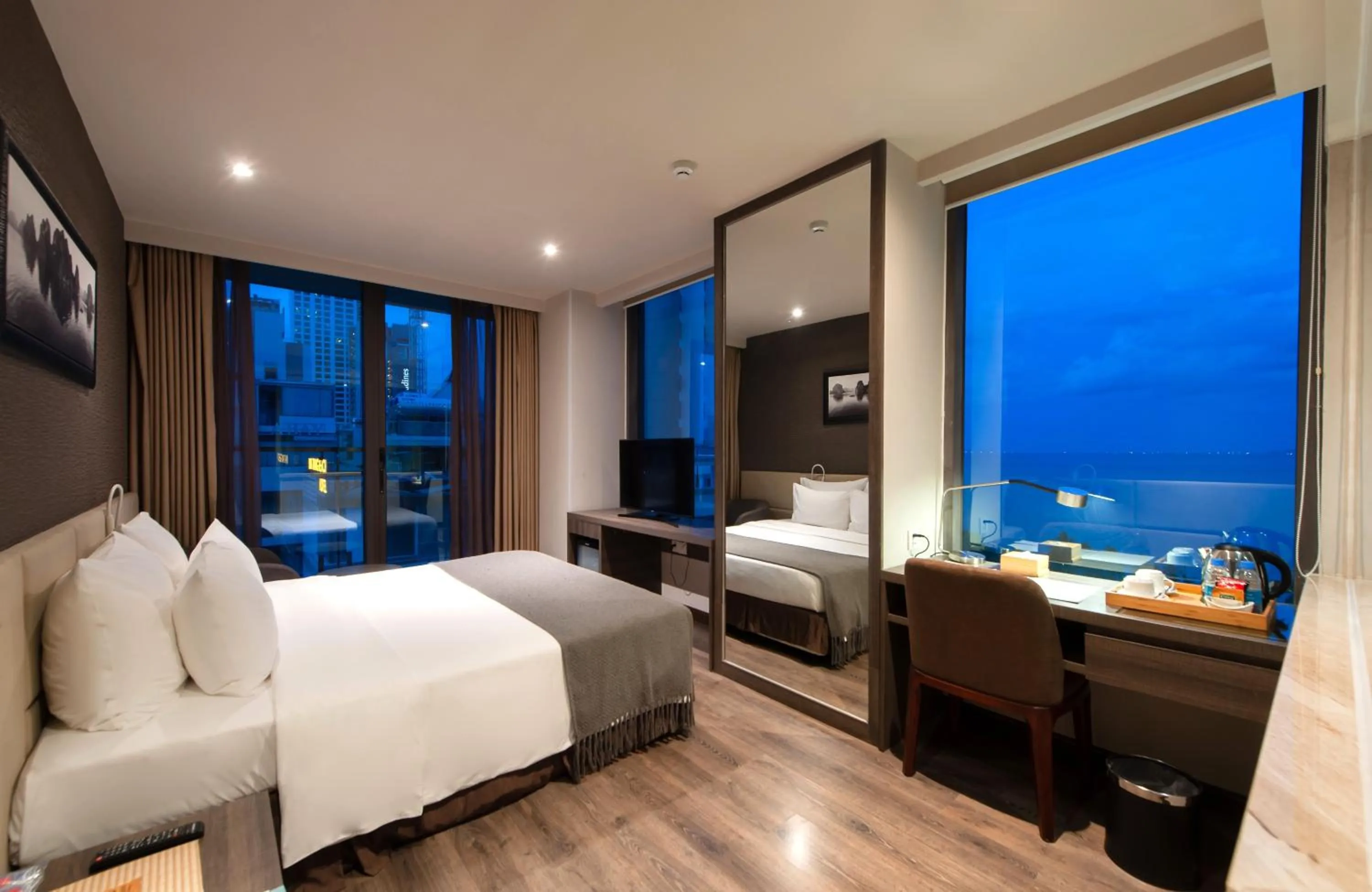 Sea view, Bed in Alana Nha Trang Beach Hotel