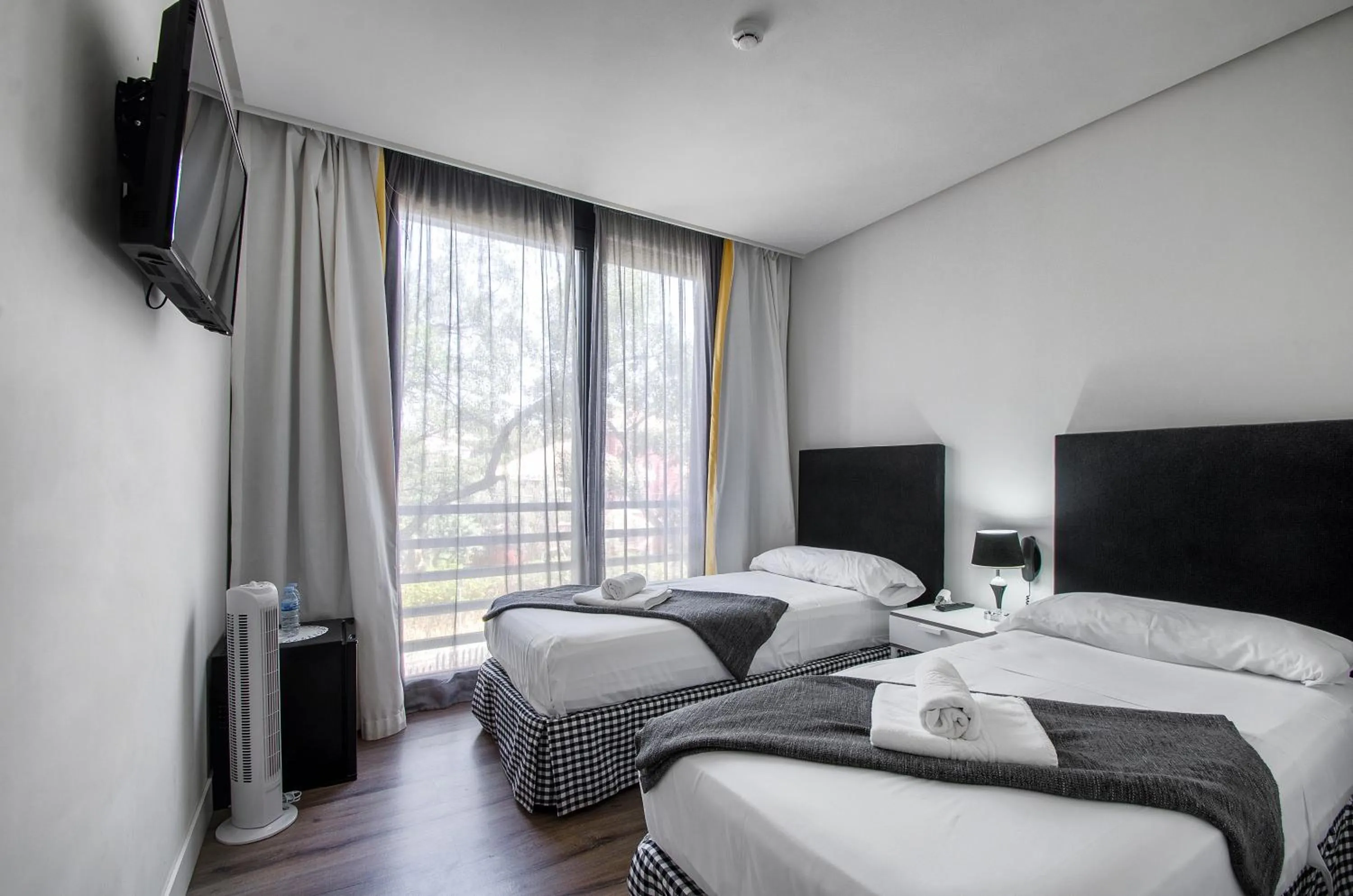 Bed in Royal Tennis Club