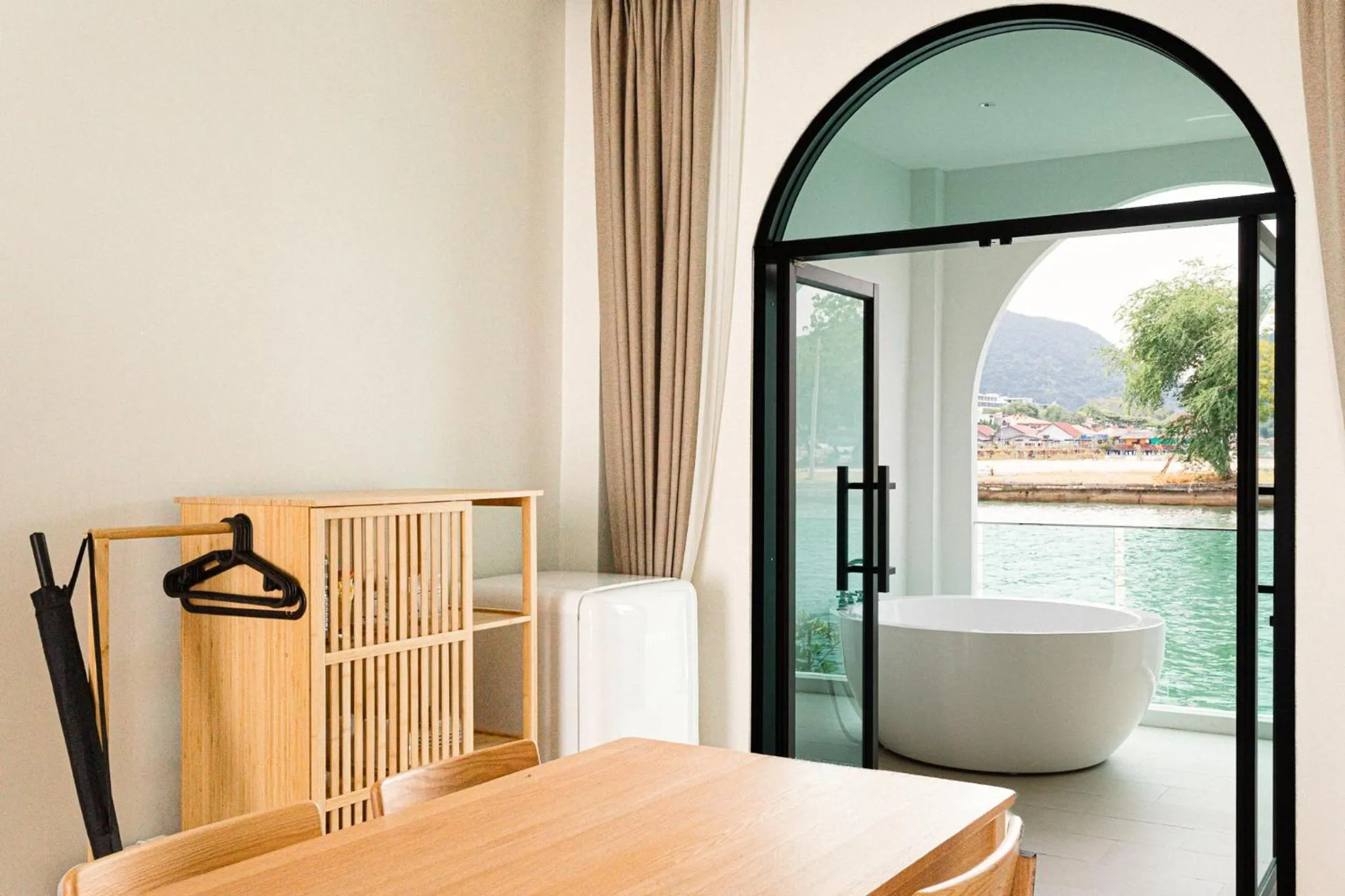 Living room in Baan Tah On The Sea