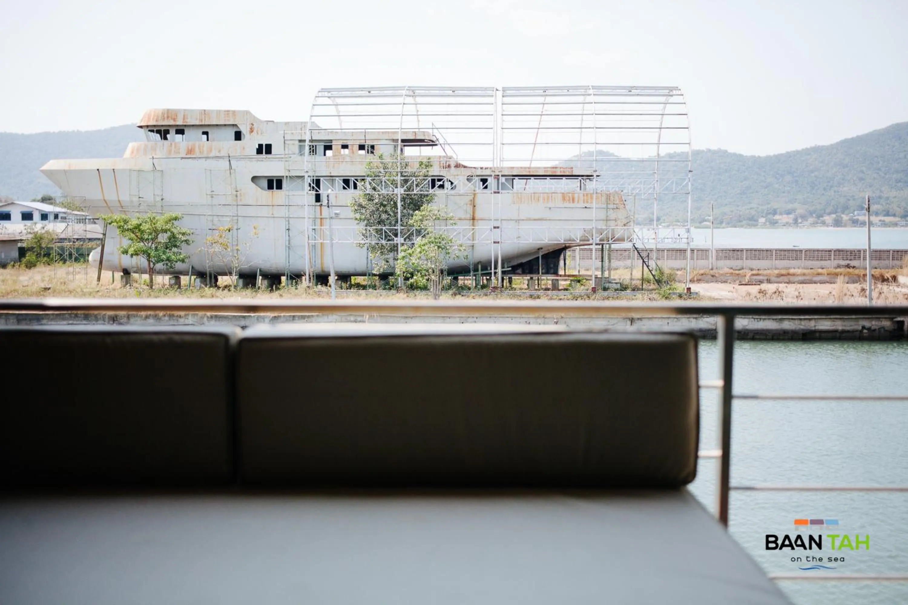 Seating area in Baan Tah On The Sea