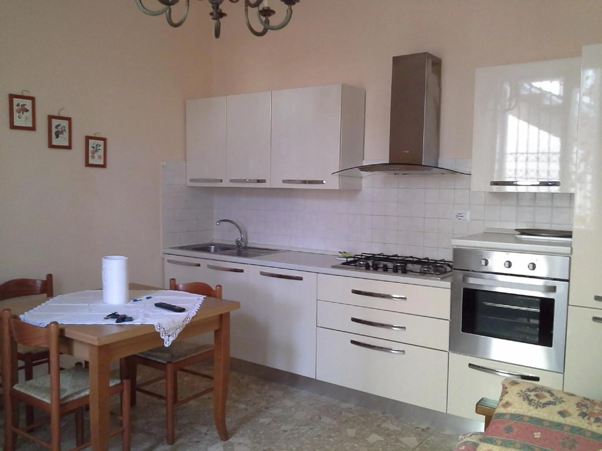 Kitchen or kitchenette in La Casa Di Ermelinda