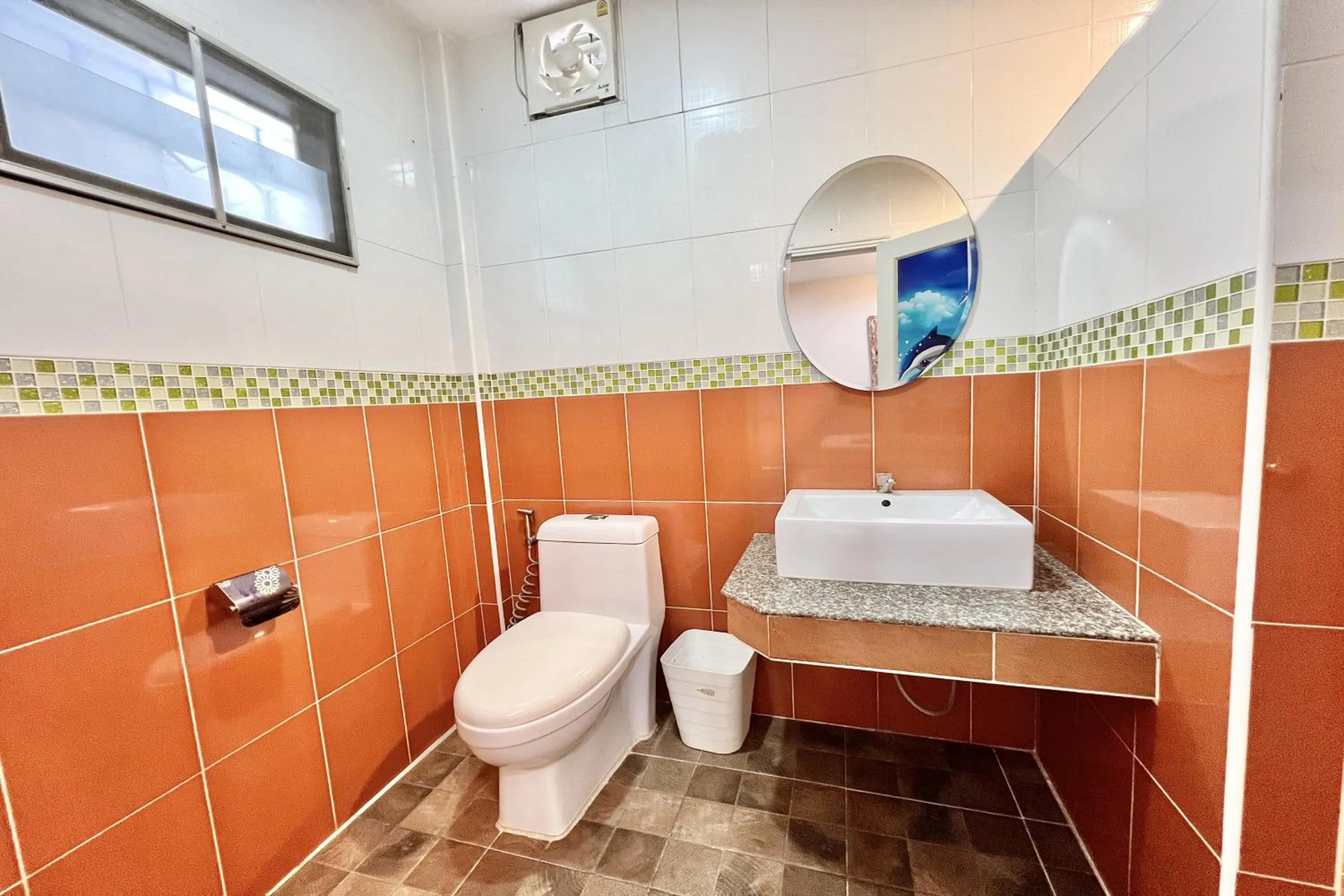 Bathroom in Full House Udon