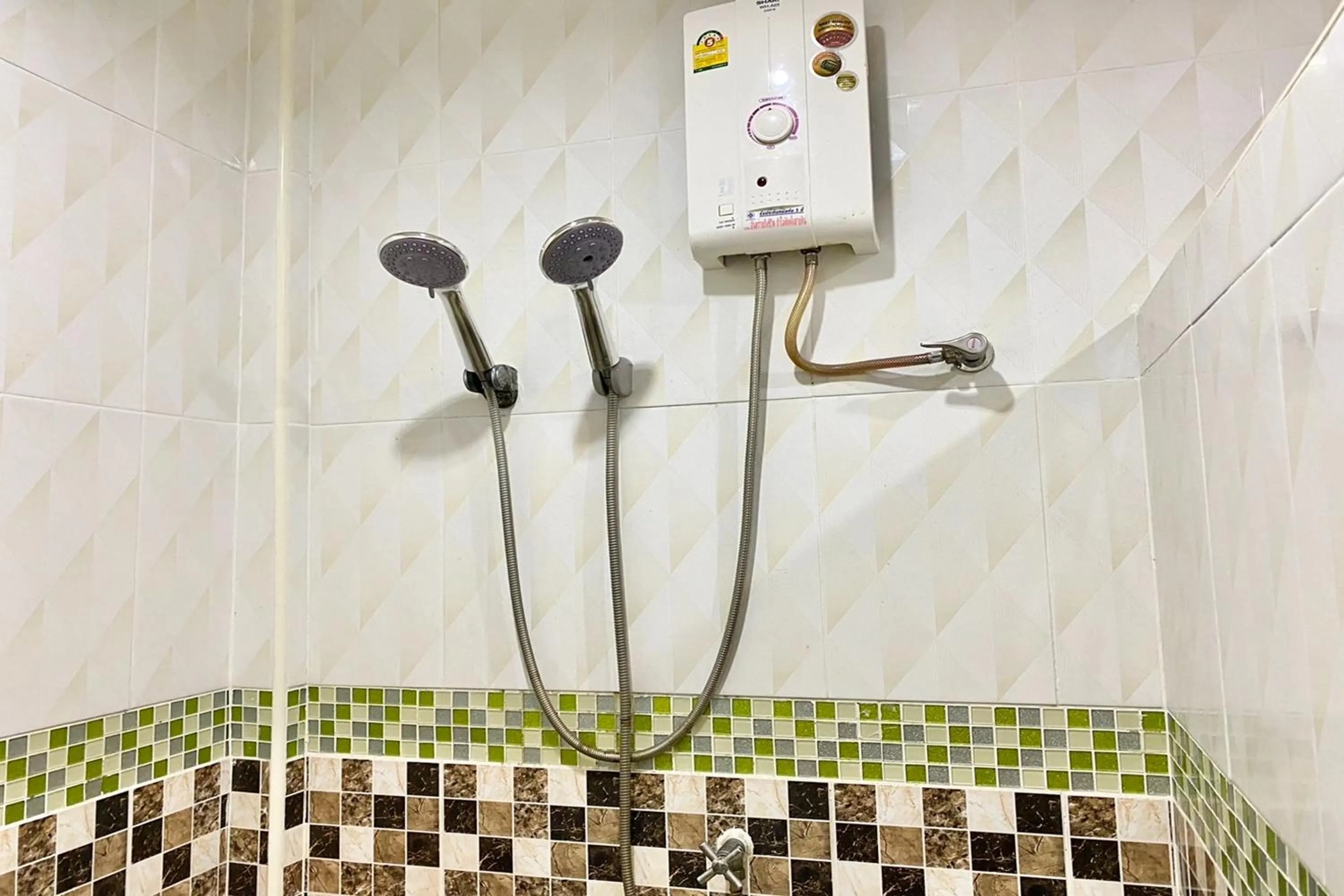 Bathroom in Full House Udon