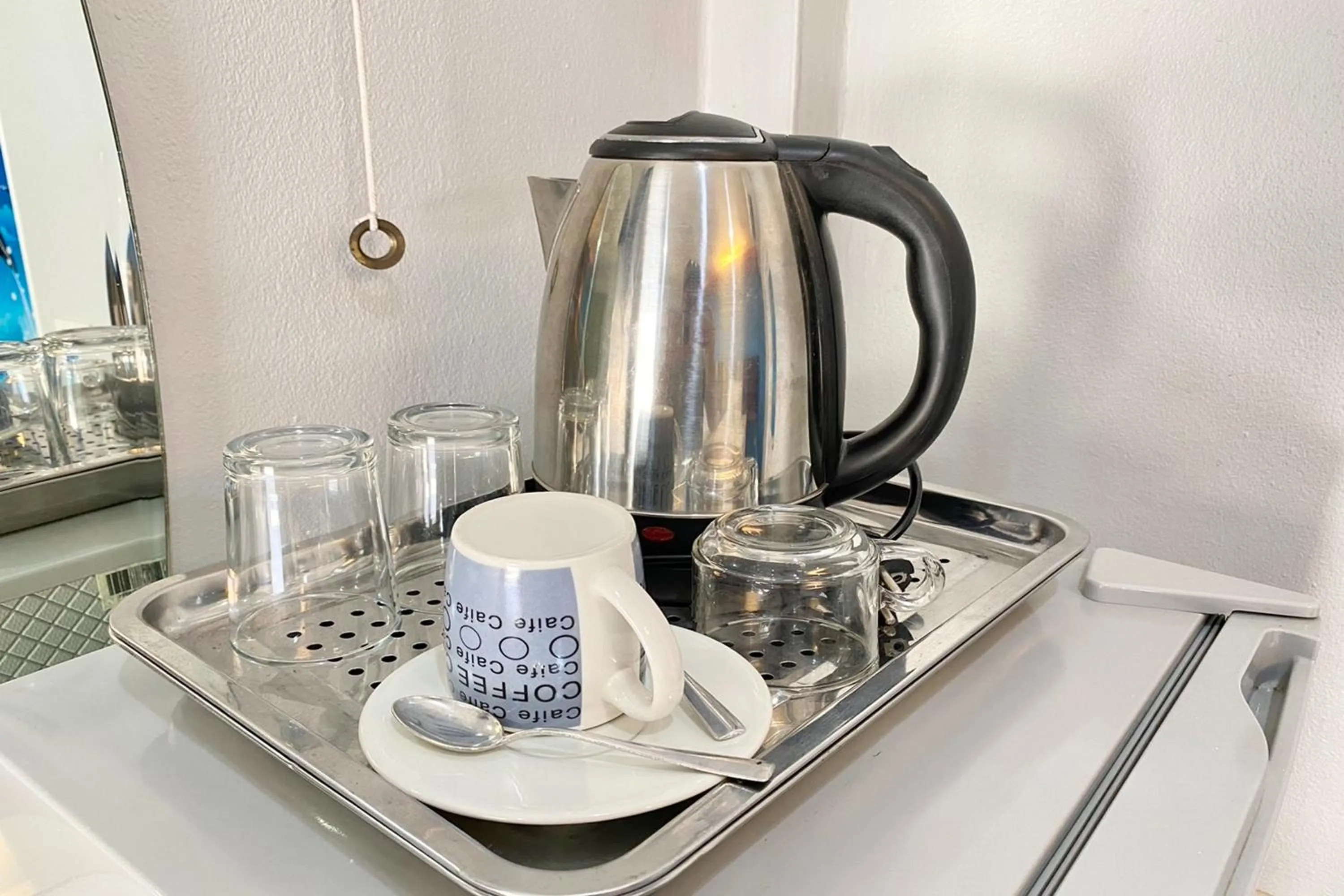 Coffee/tea facilities in Full House Udon