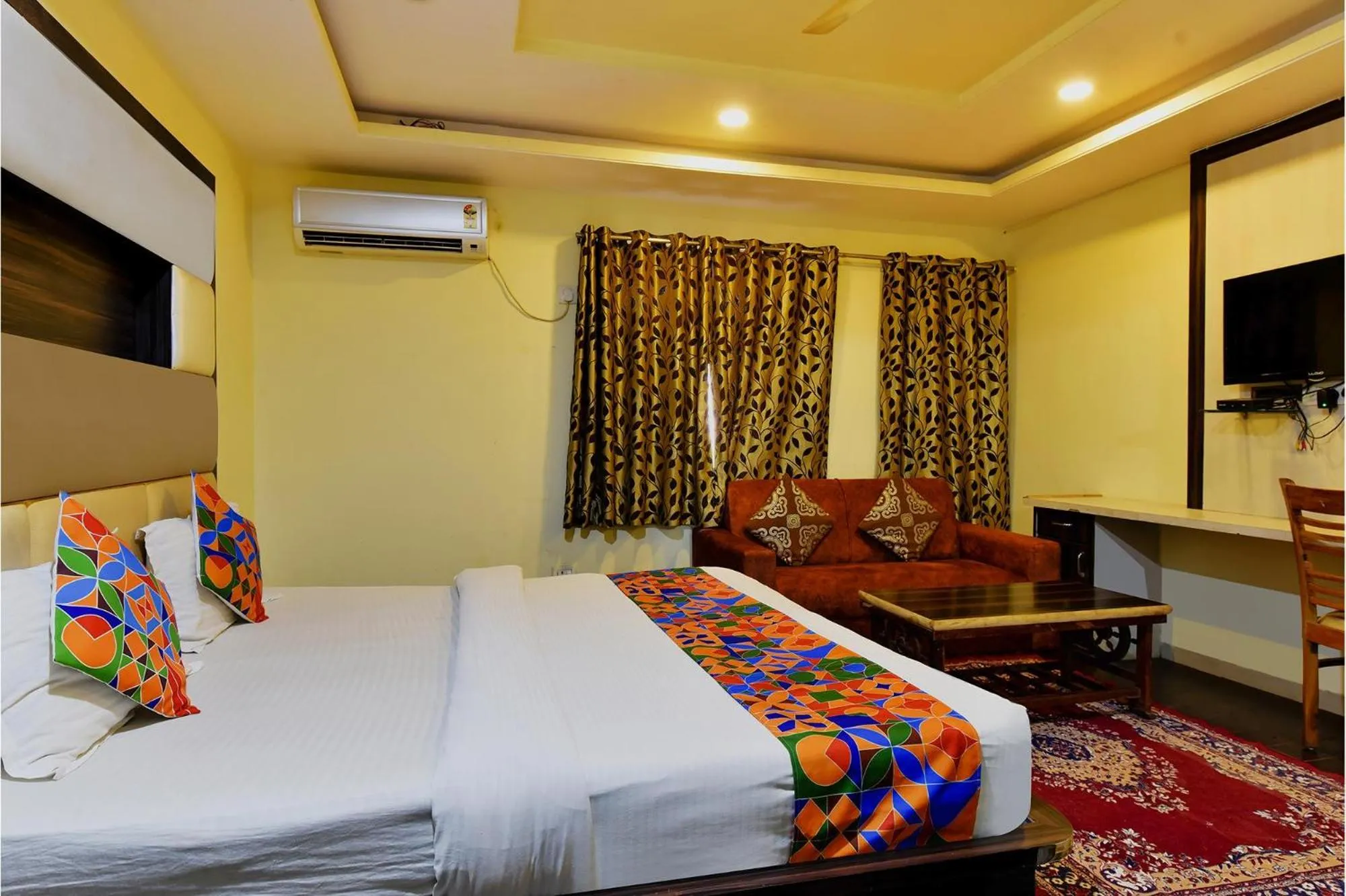 Bed in FabHotel Tip Top