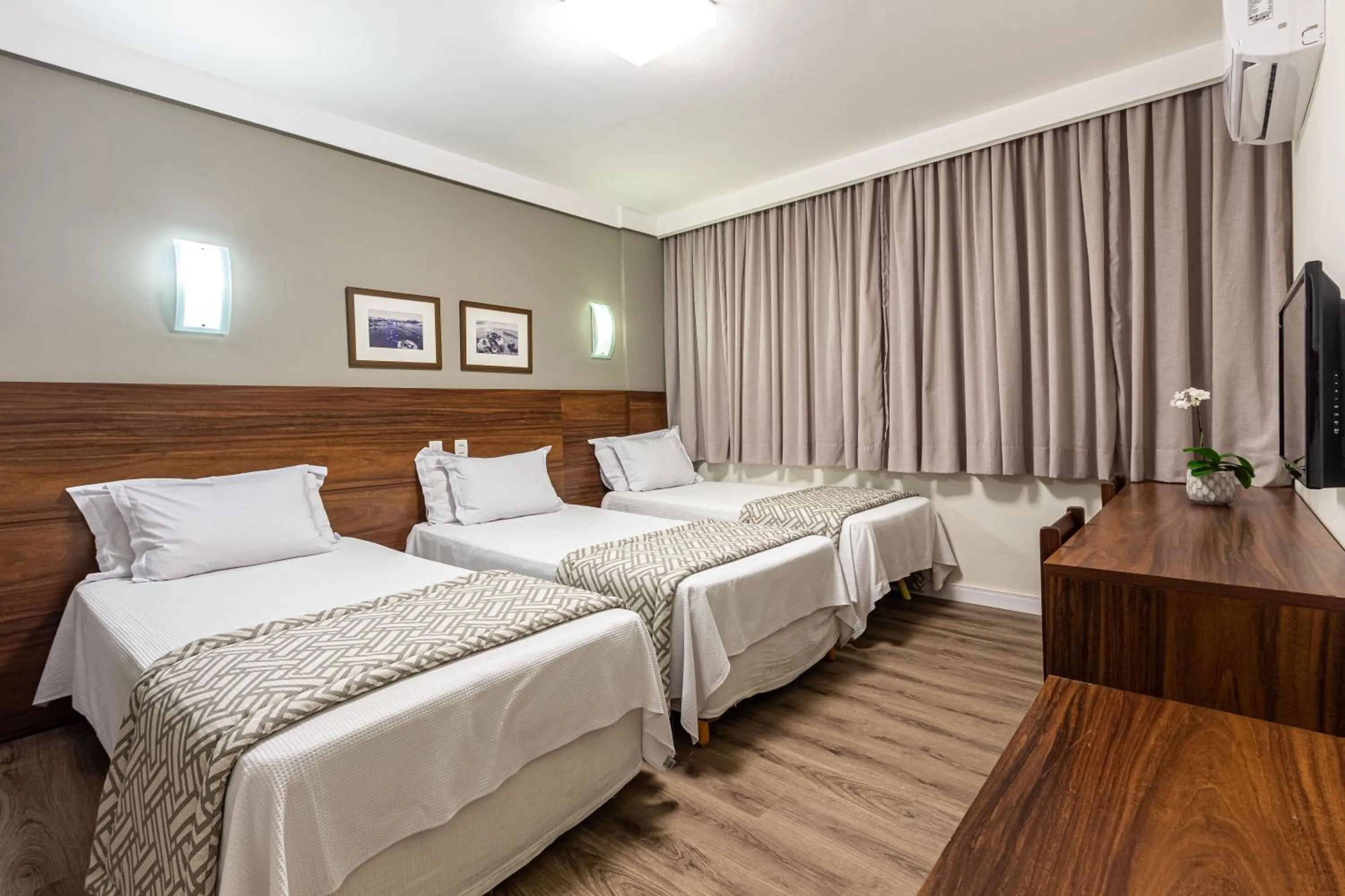 Photo of the whole room, Bed in Hotel Bahia do Sol