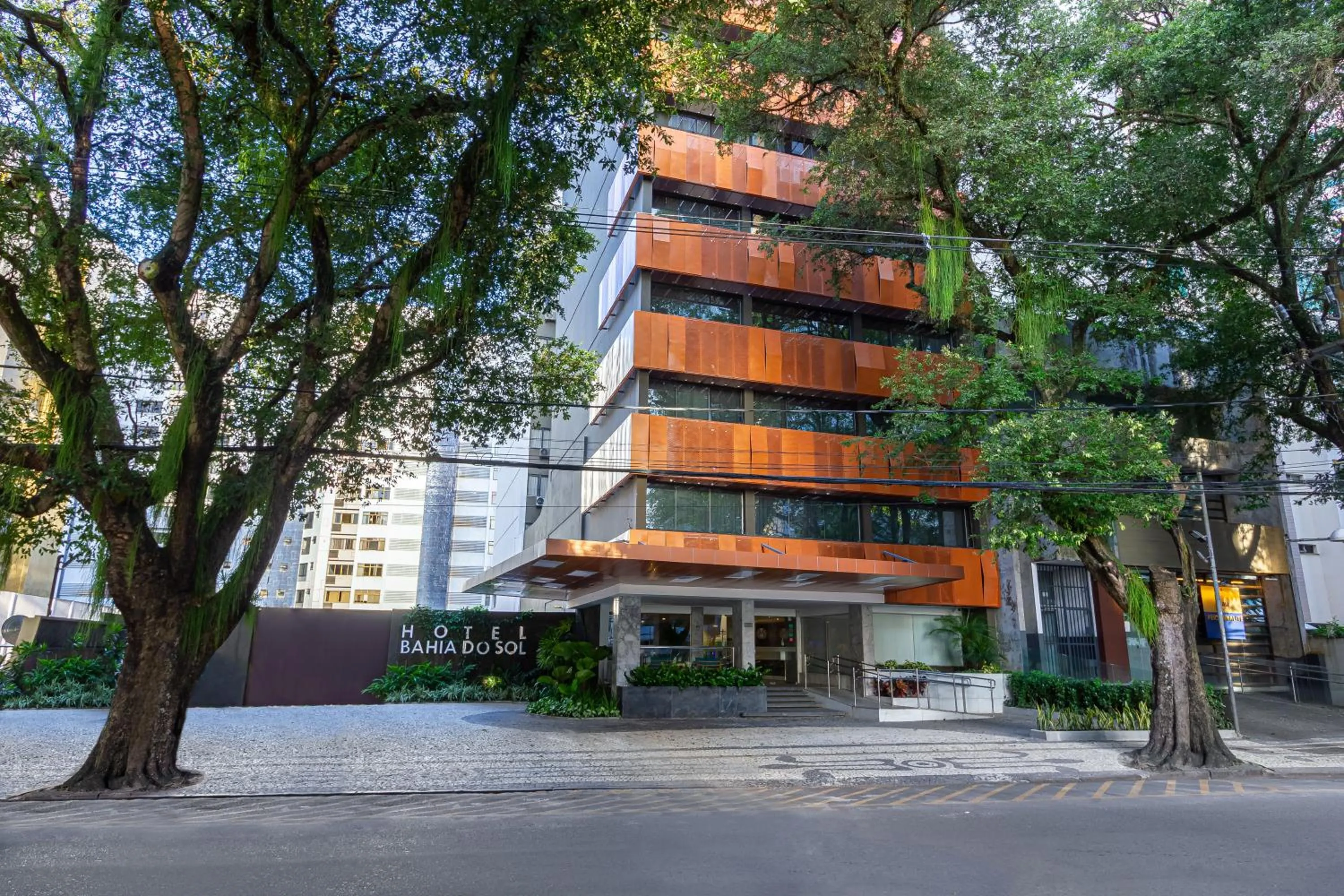 Property building in Hotel Bahia do Sol