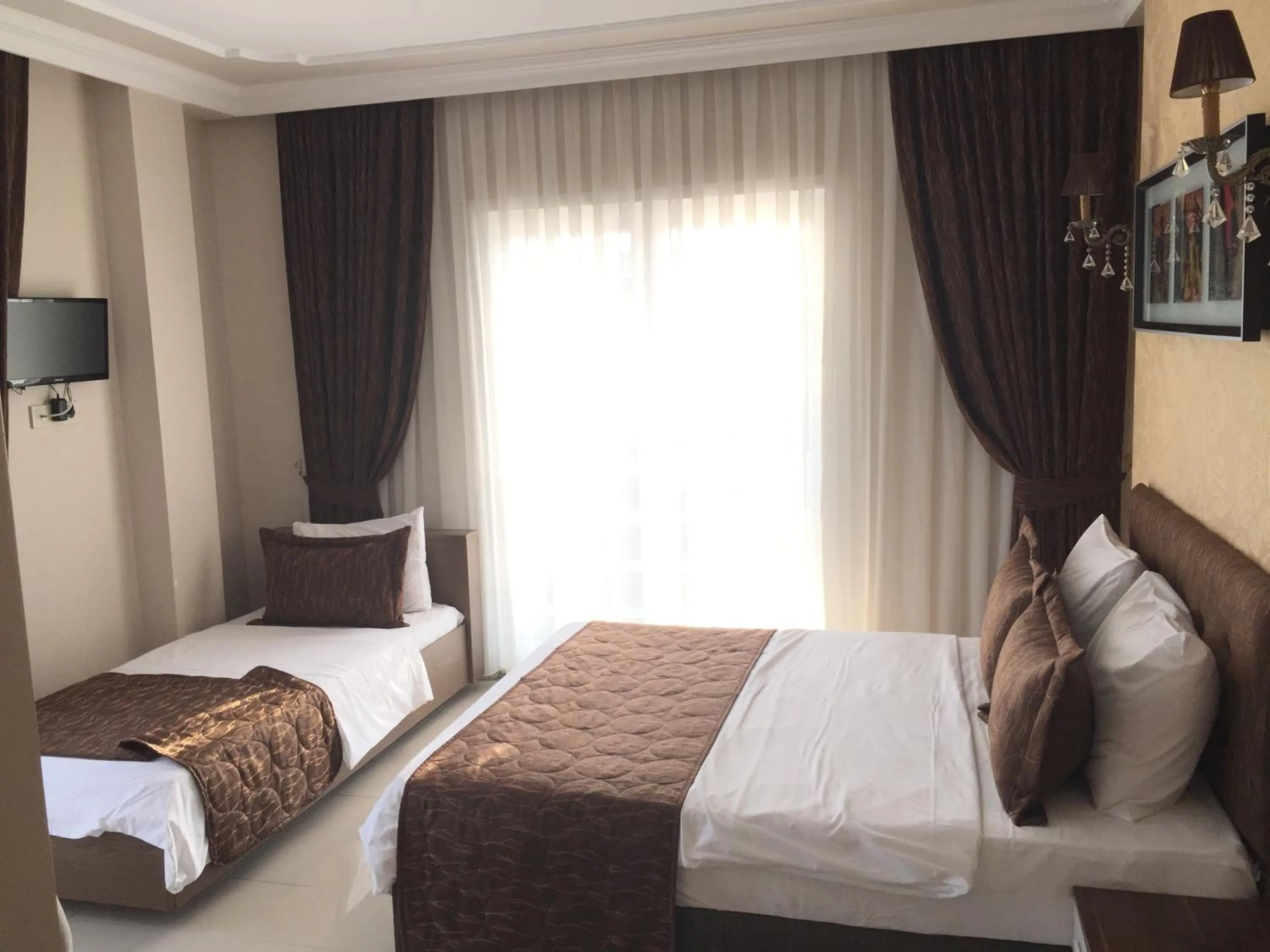 Day, Bed in Geyi̇kli̇ Sunshi̇ne Hotel