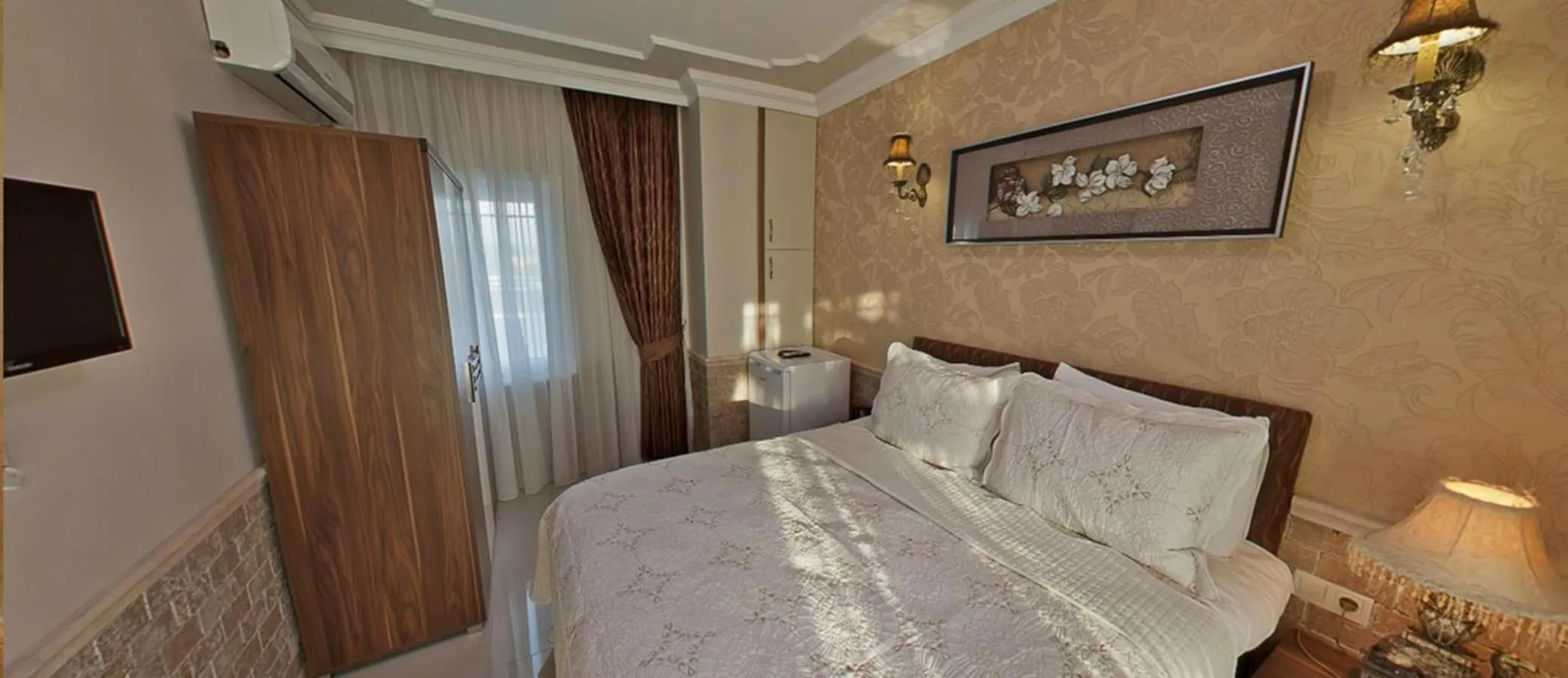 Day, Bed in Geyi̇kli̇ Sunshi̇ne Hotel