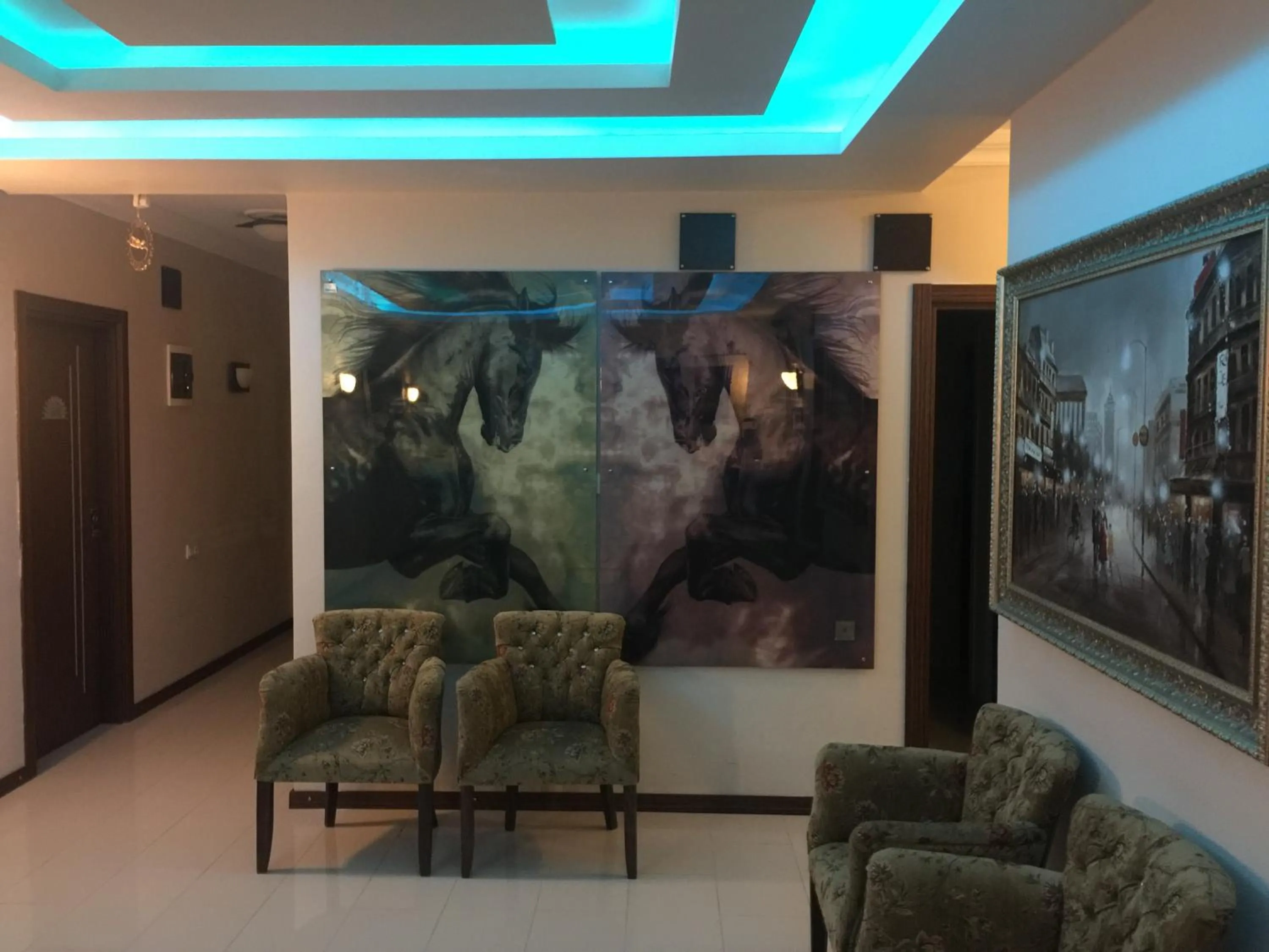 Decorative detail in Geyi̇kli̇ Sunshi̇ne Hotel