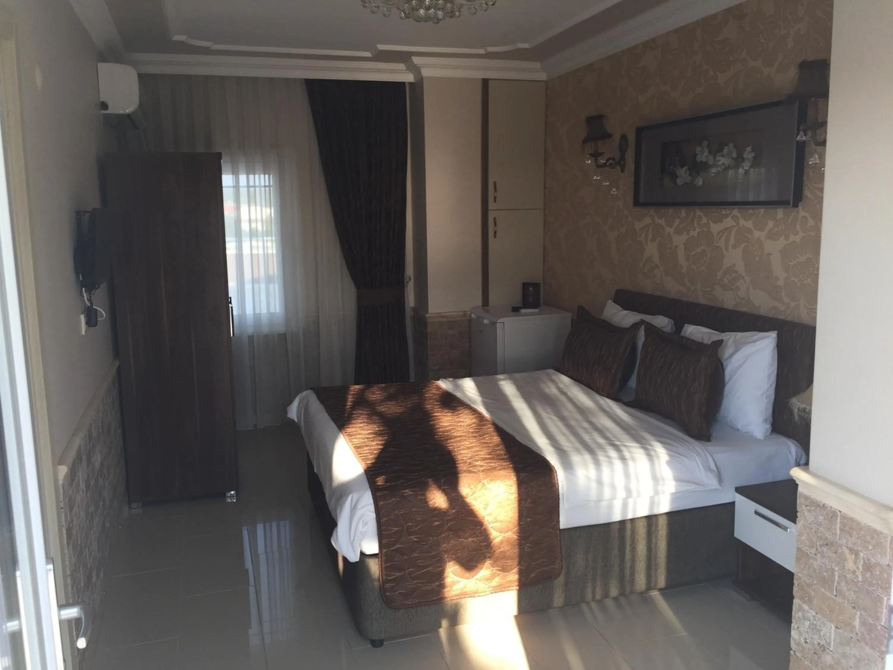 Day, Bed in Geyi̇kli̇ Sunshi̇ne Hotel