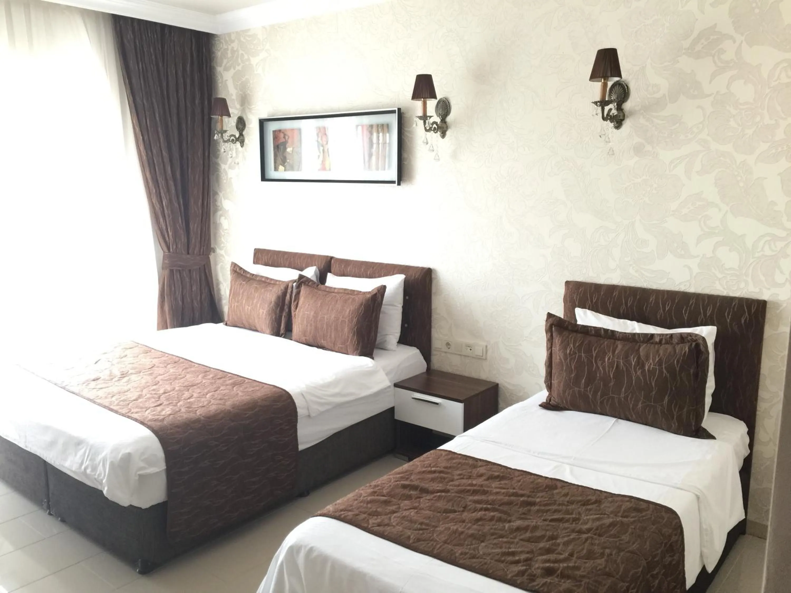 Day, Bed in Geyi̇kli̇ Sunshi̇ne Hotel