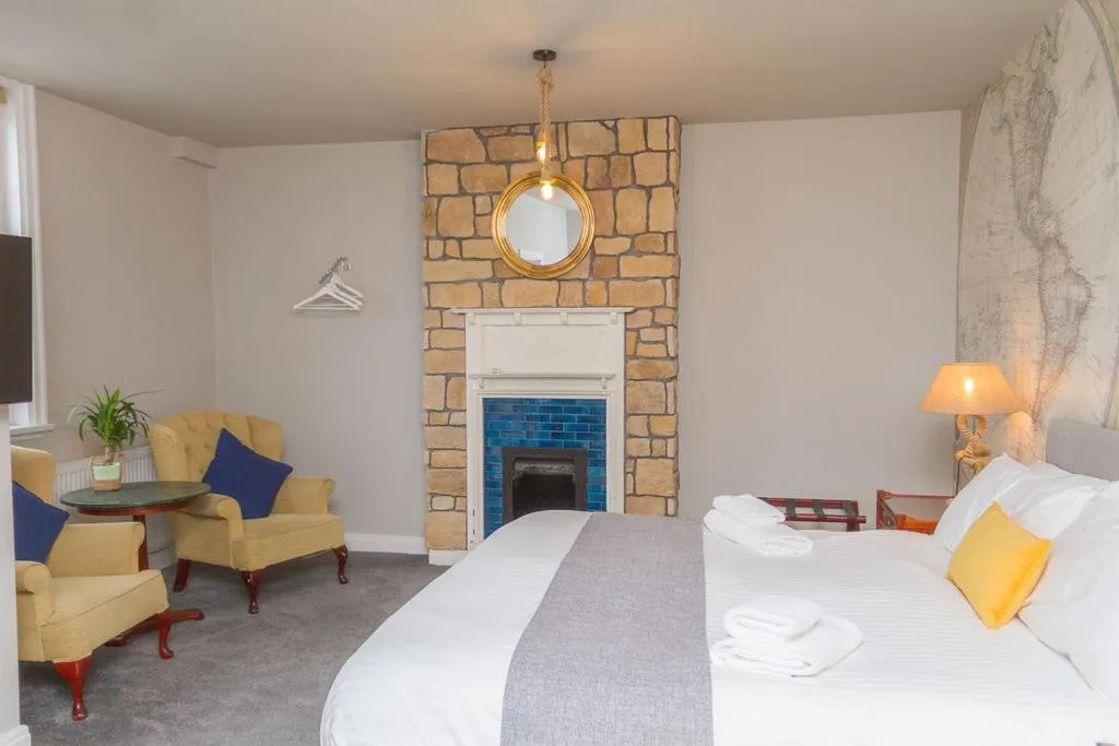 Bed in The Captain Cook