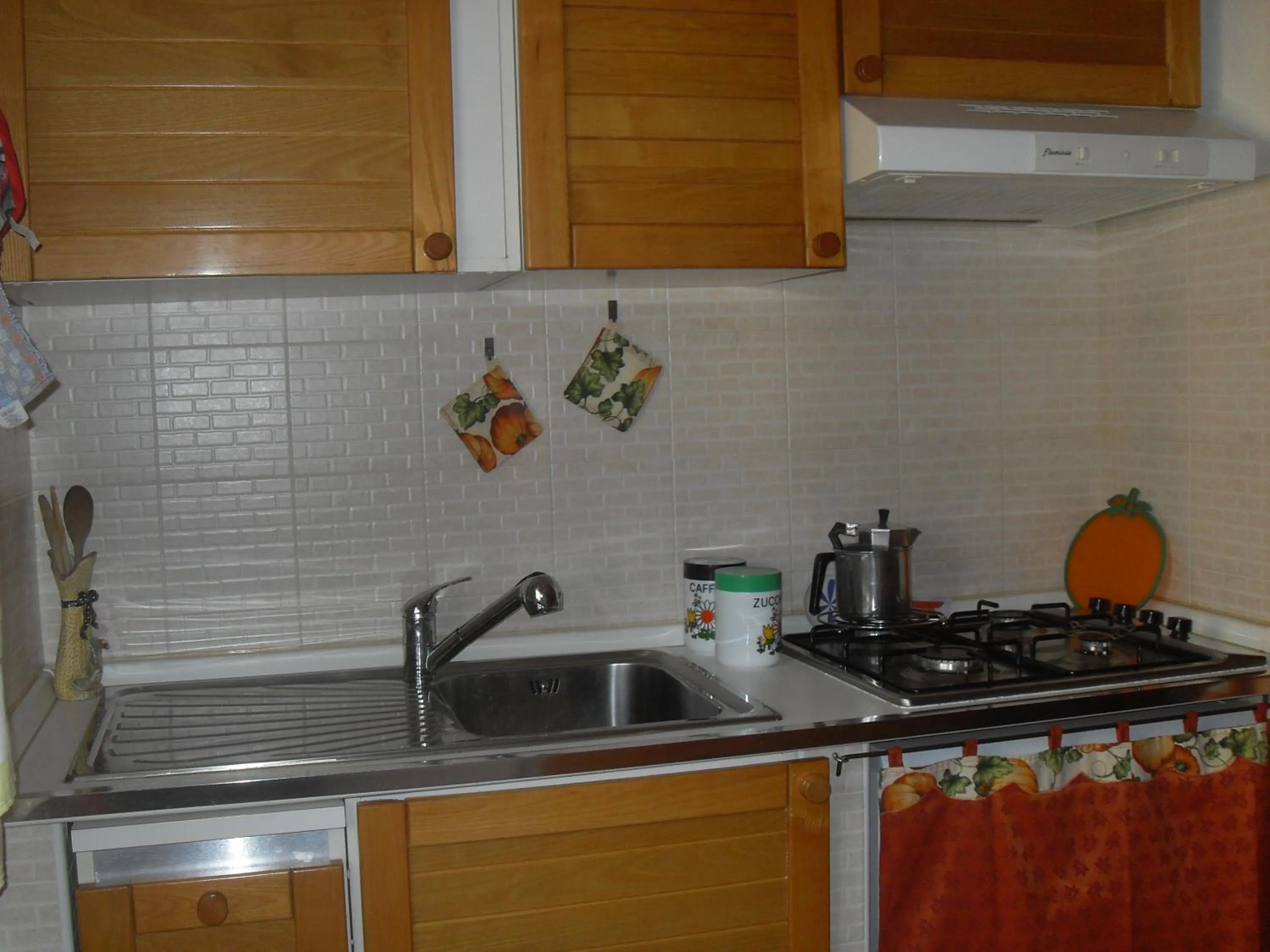 Kitchen or kitchenette in Sempione 72