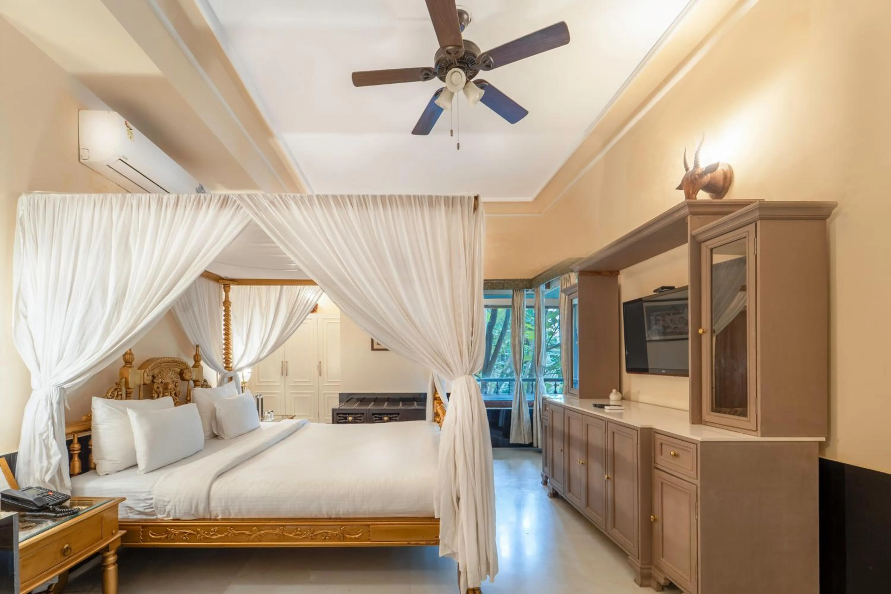 Bedroom in The Royal Retreat Resort & Spa