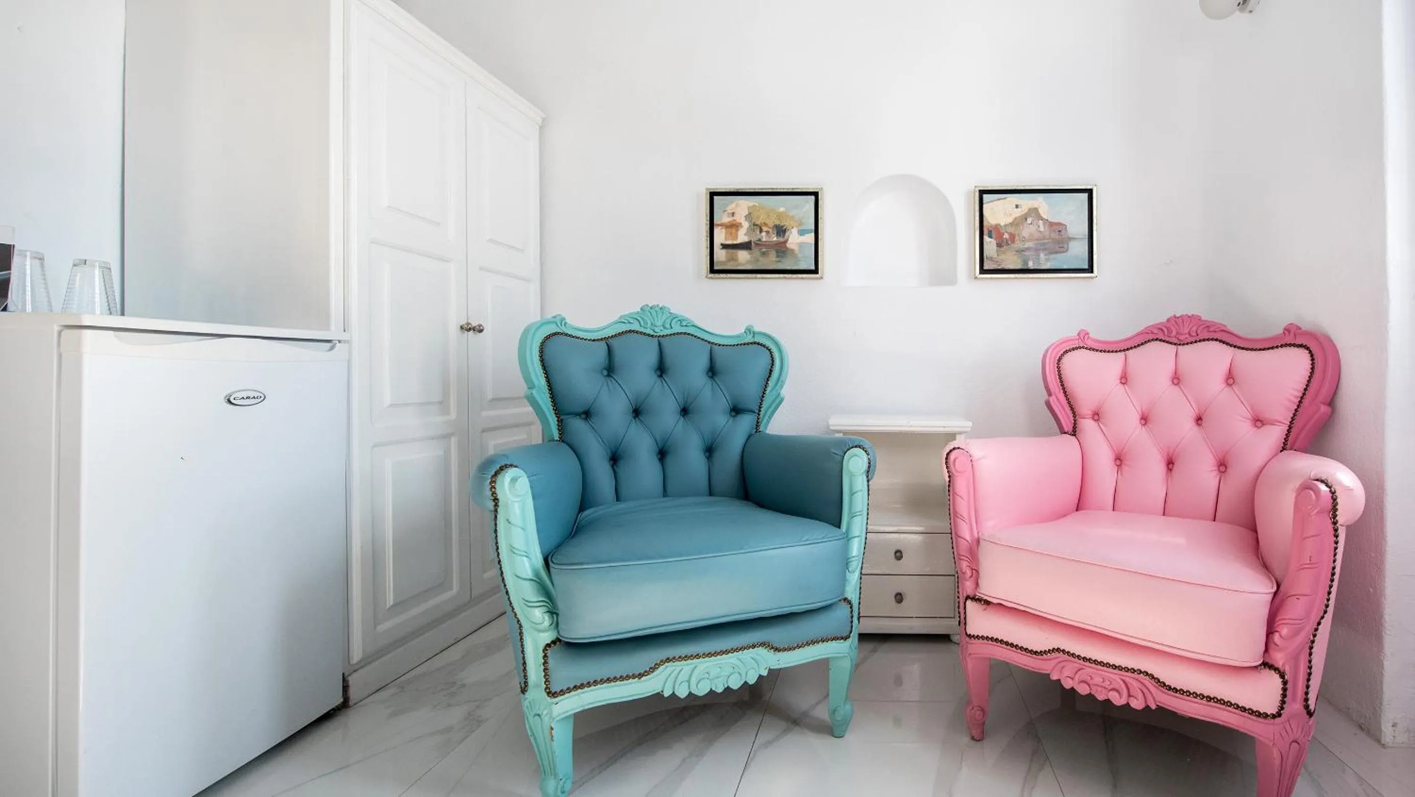 Seating area in Alexander Villas