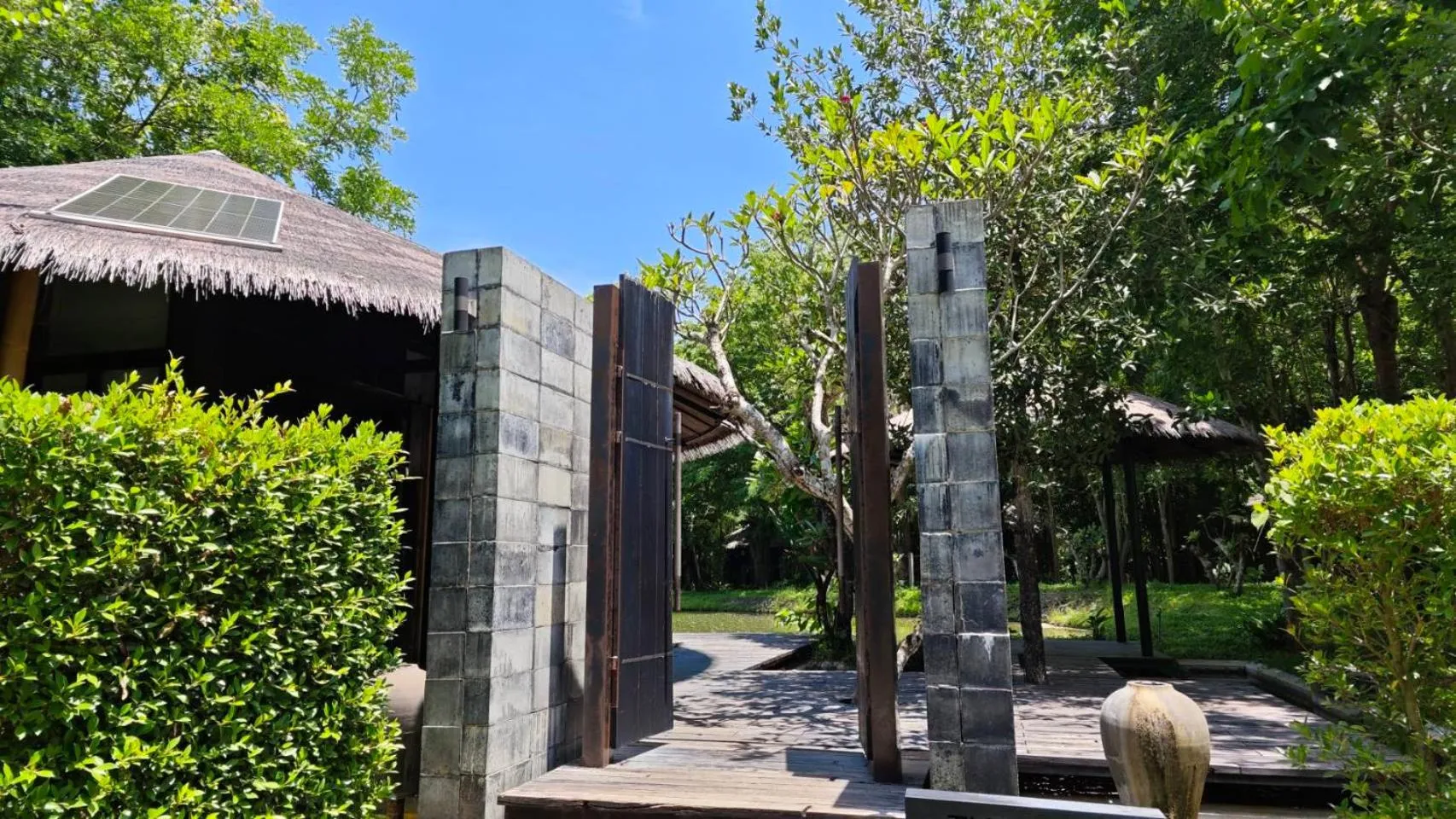 Day in Sanctuary Kanchanaburi