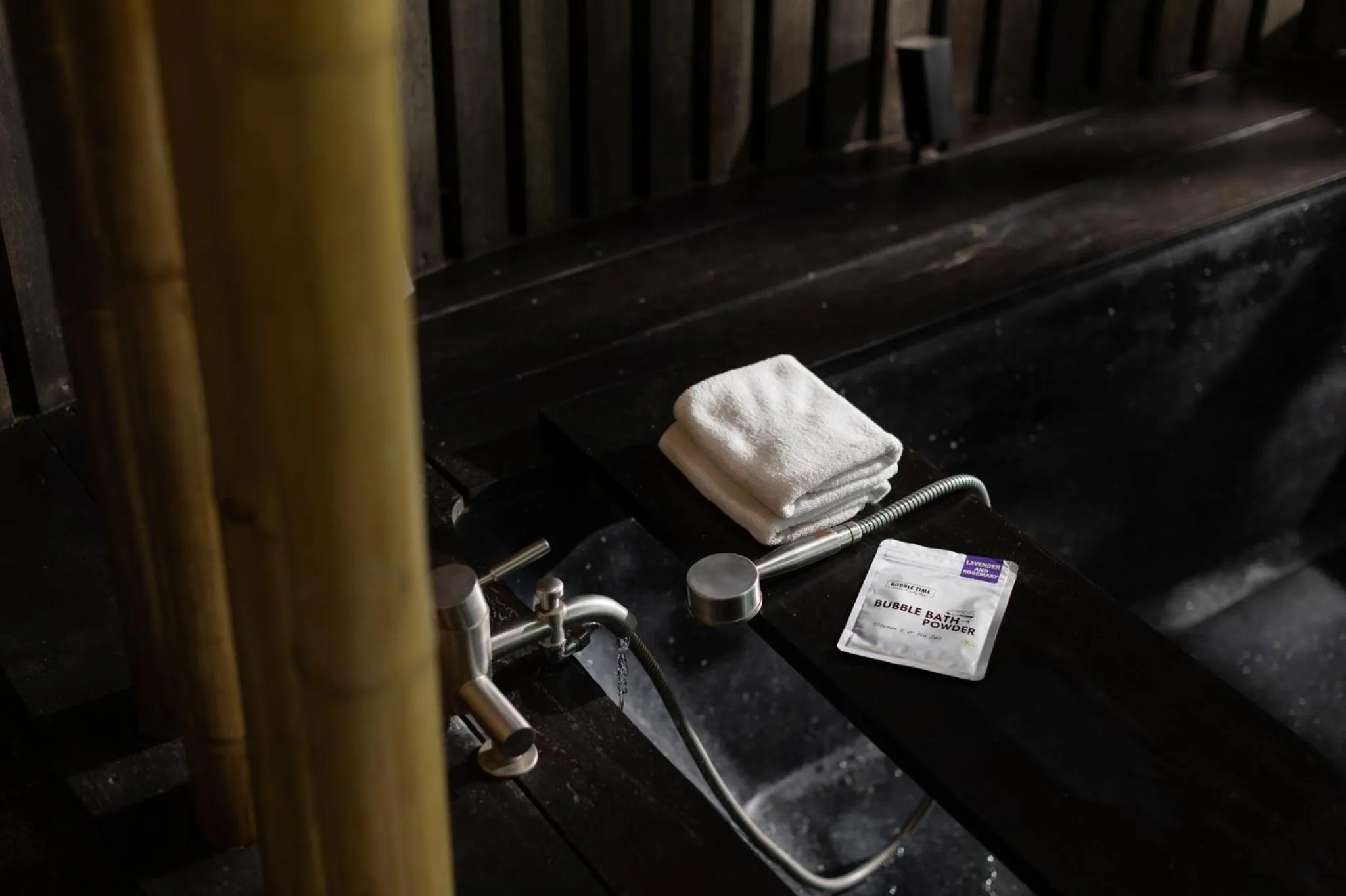 Bath in Sanctuary Kanchanaburi