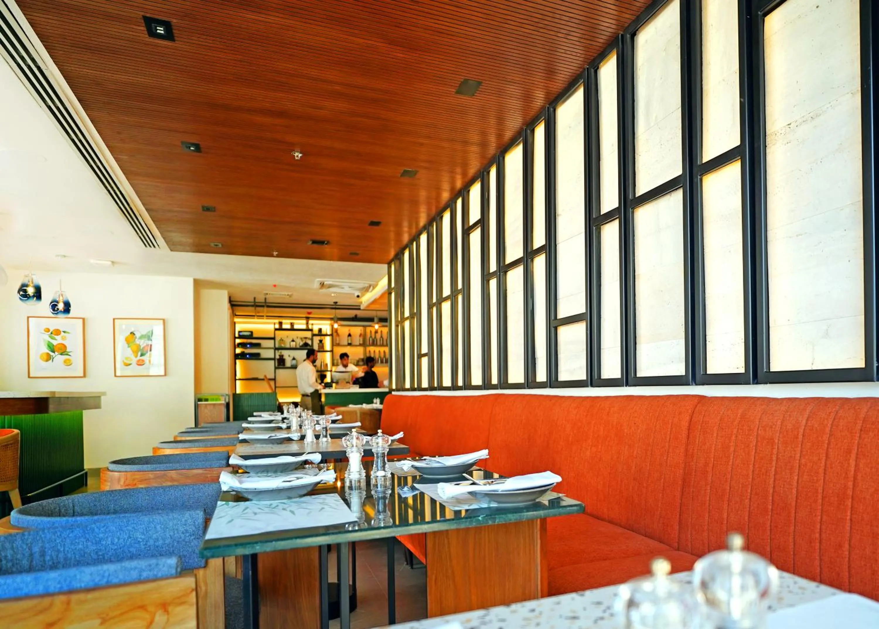 Restaurant/places to eat in Ambiance Boutique Art Hotel Islamabad