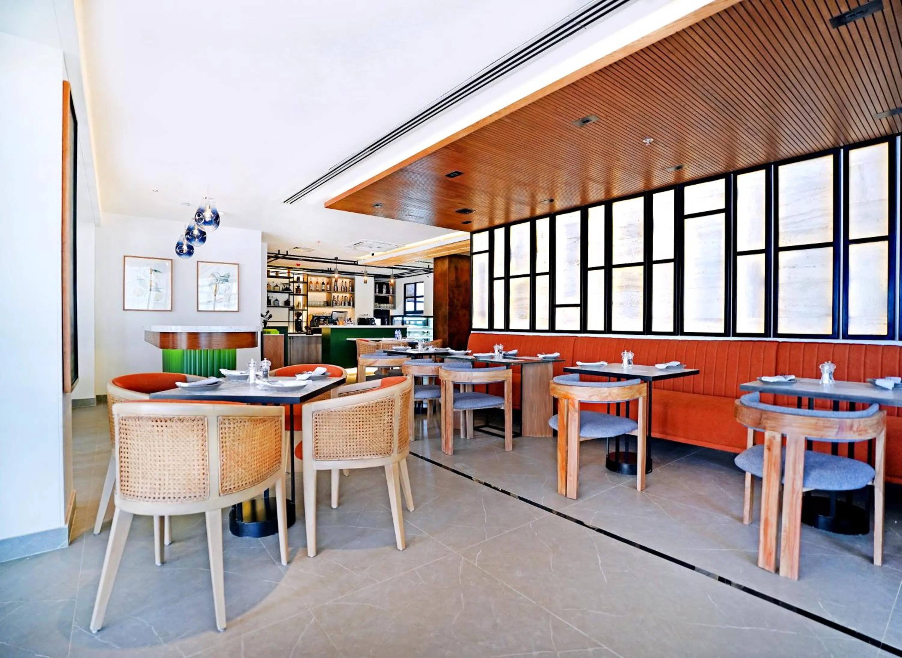 Restaurant/places to eat in Ambiance Boutique Art Hotel Islamabad