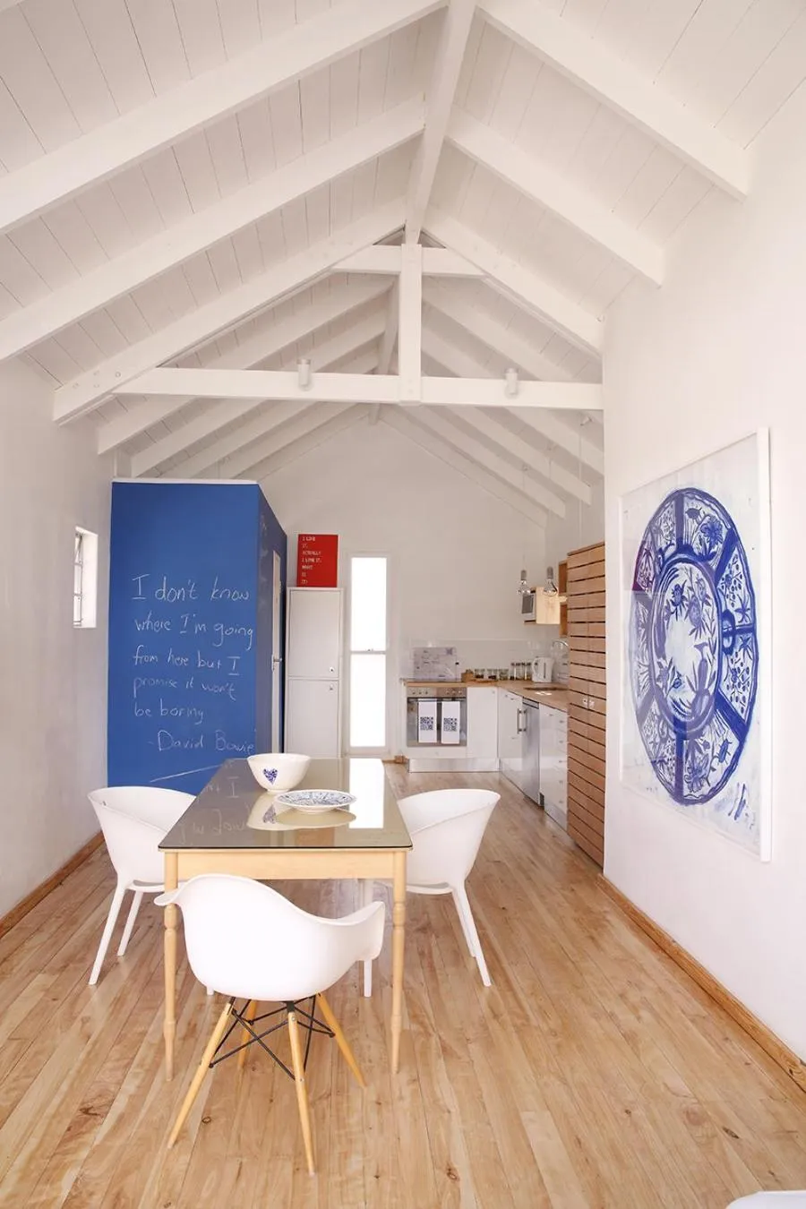 Dining area in InAweStays Holiday Homes