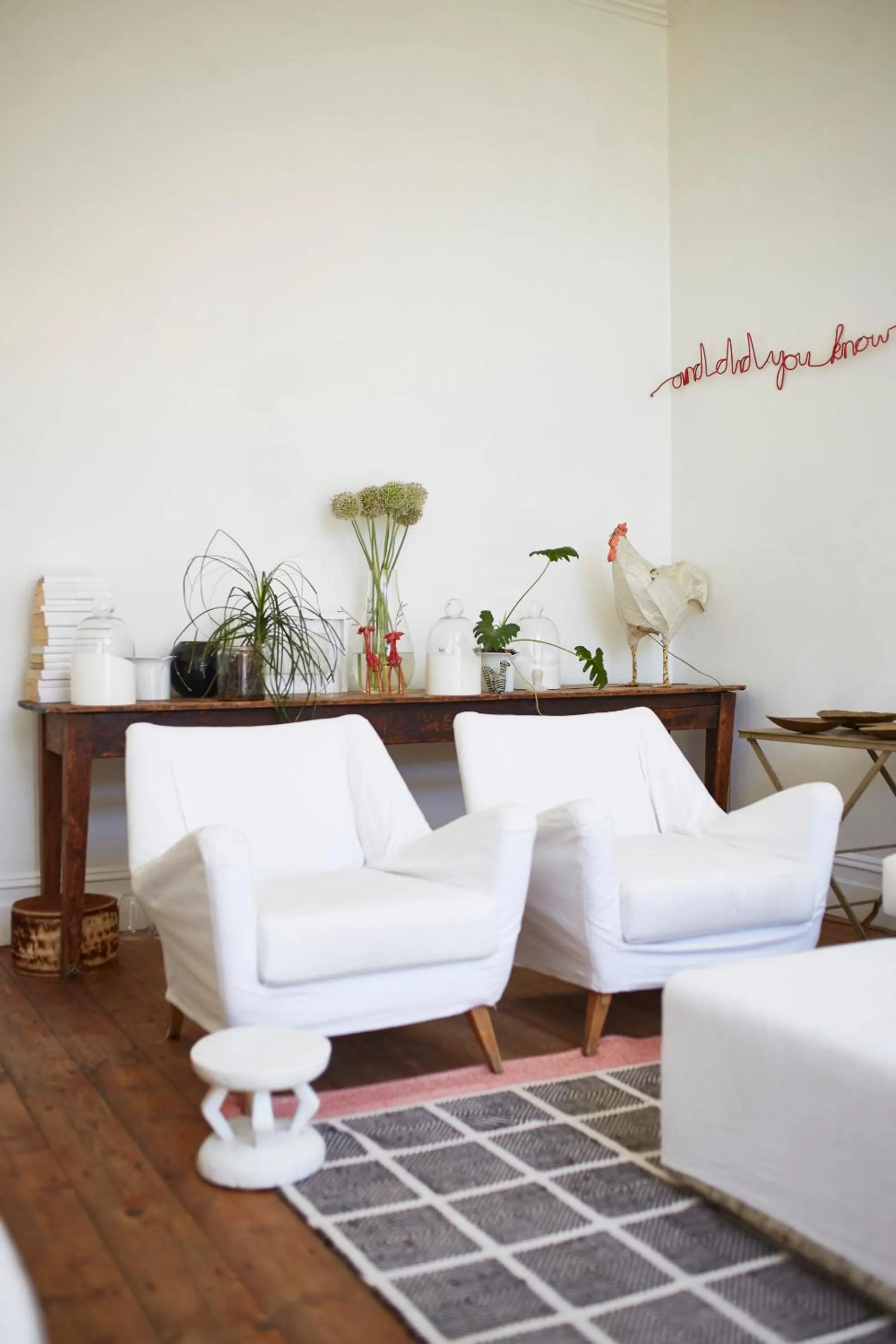 Living room in InAweStays Holiday Homes