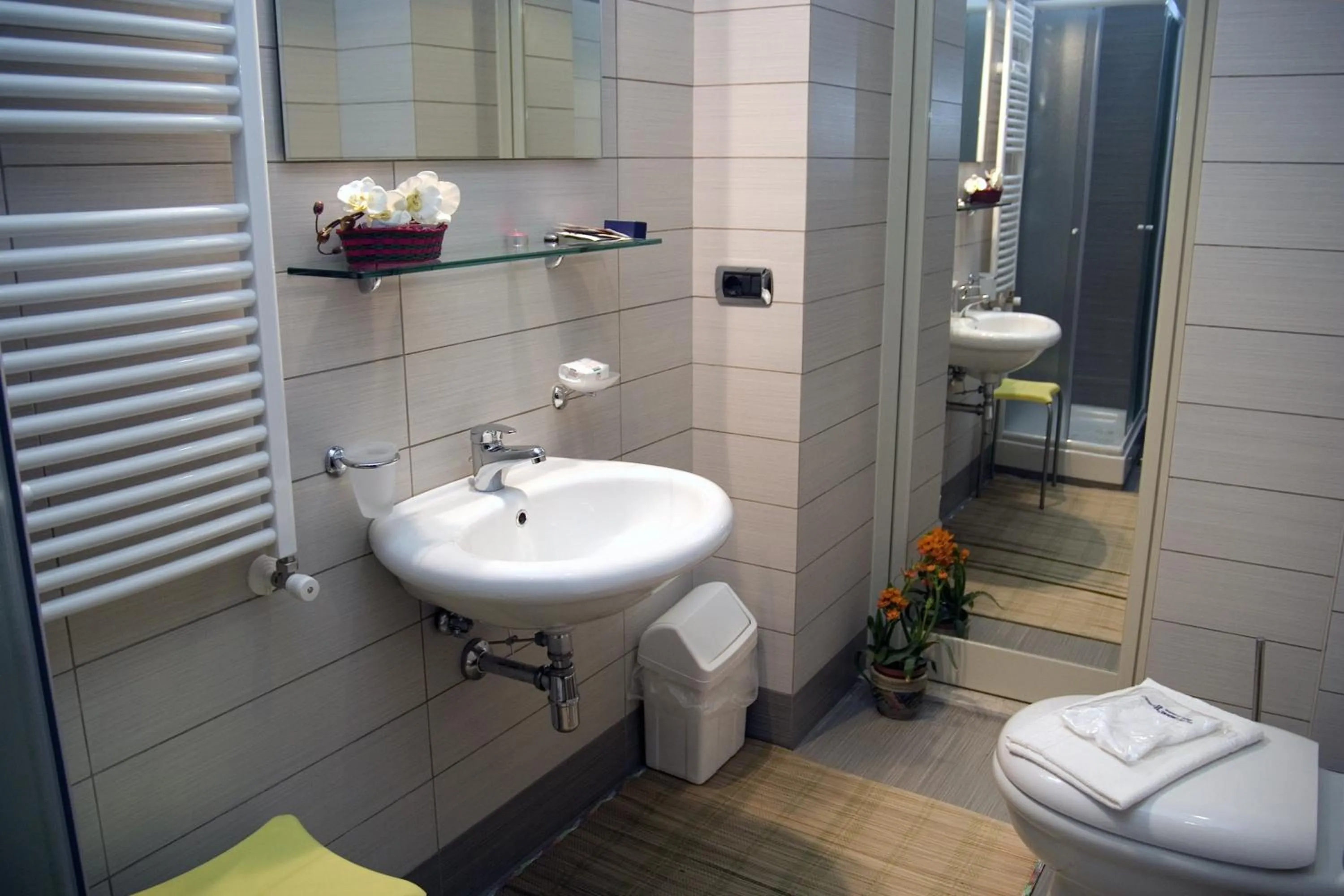 Decorative detail in La Cittadella Residence Città Universitaria Policlinico Catania