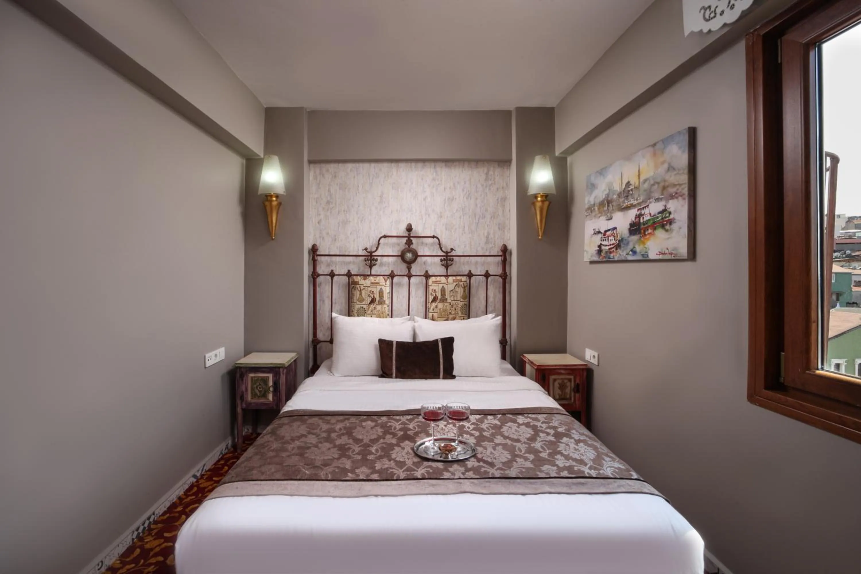 Bed in Oriella Hotel - Istanbul Taksim