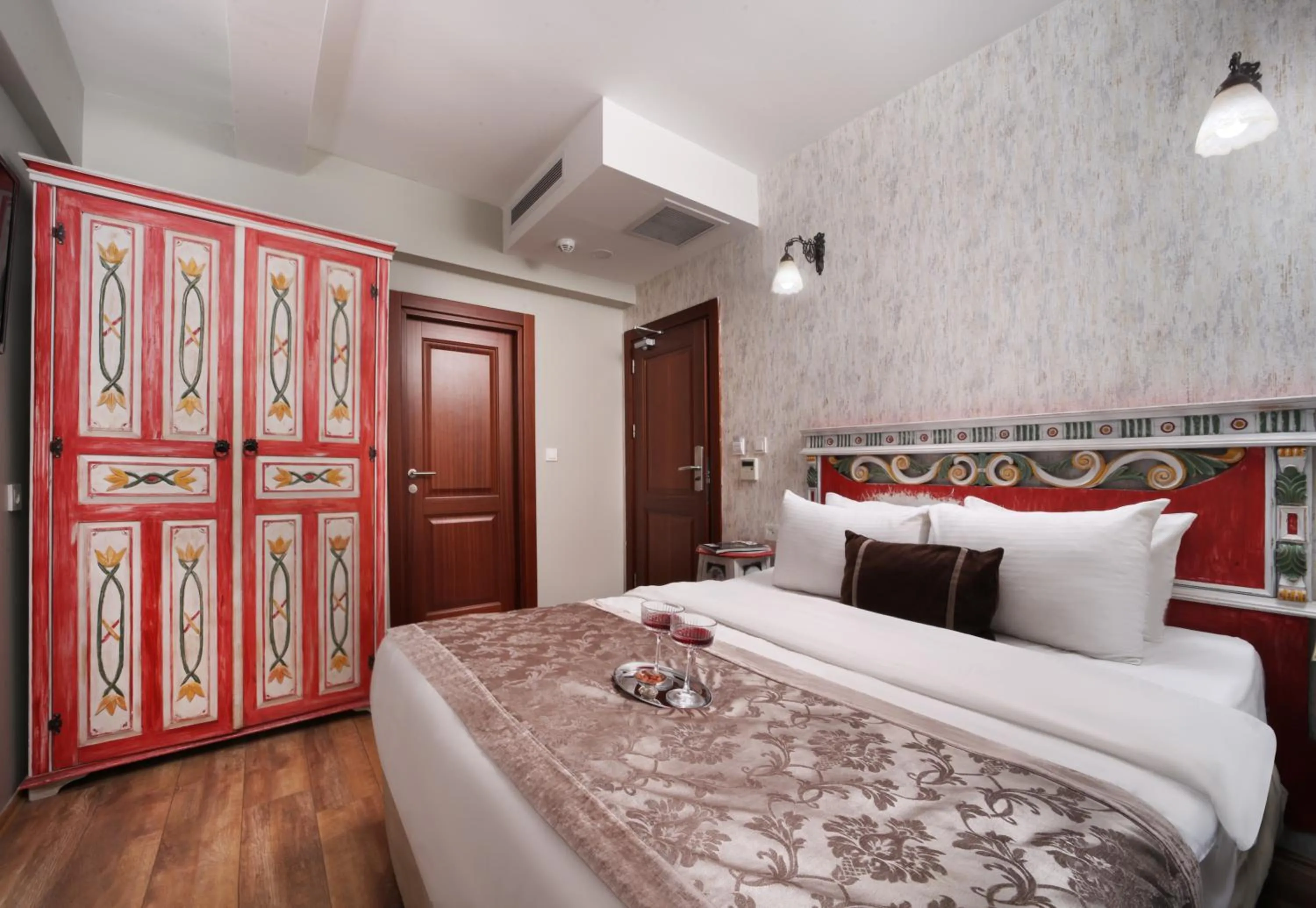 Bed in Oriella Hotel - Istanbul Taksim