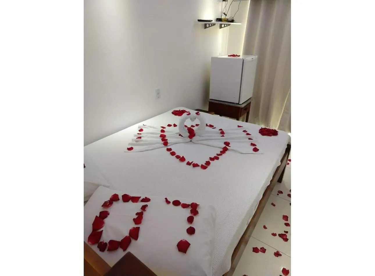 Property building, Bed in Pousada Ninho da Coruja