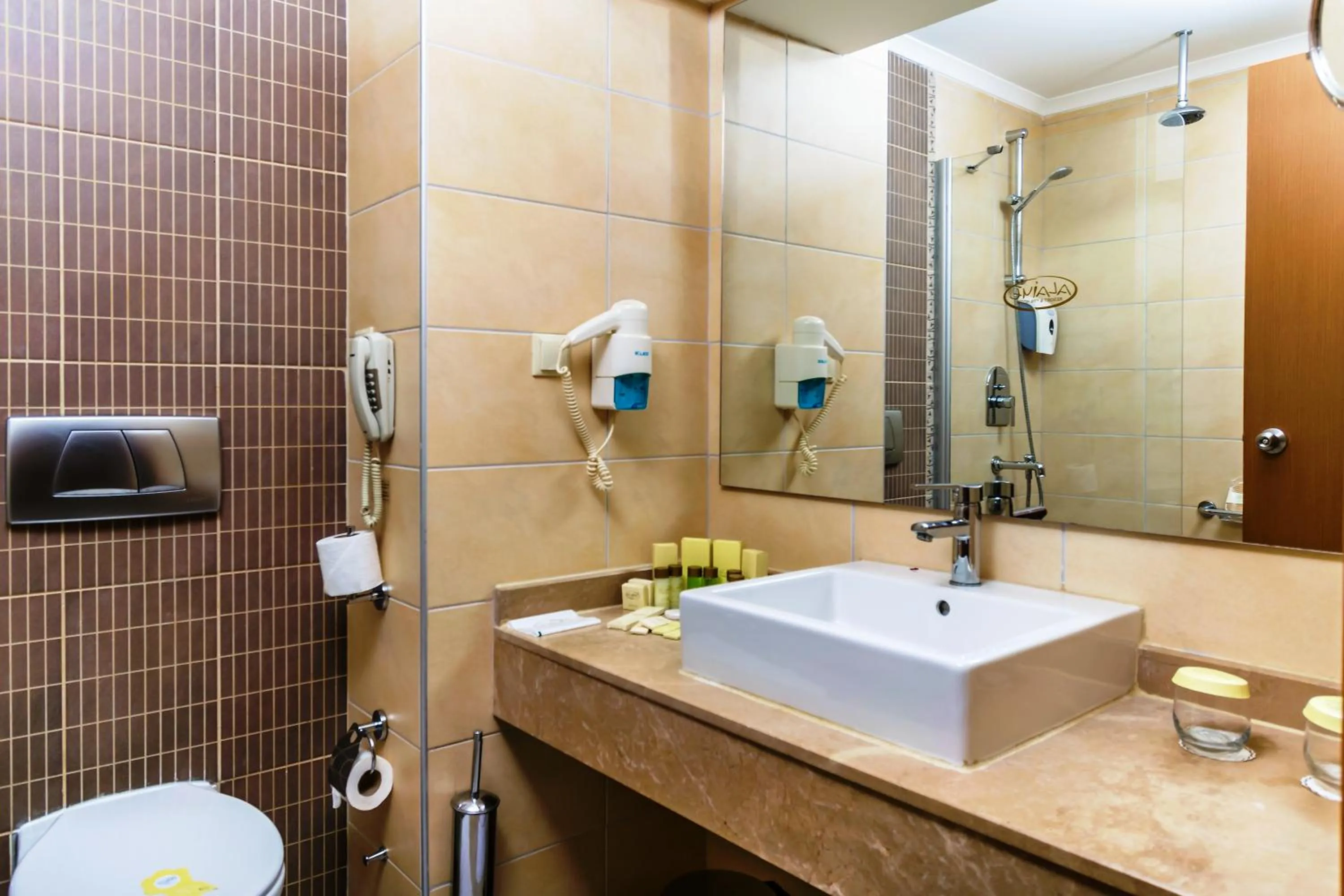 Shower in Alaiye Resort & Spa Hotel - Ultra All Inclusive