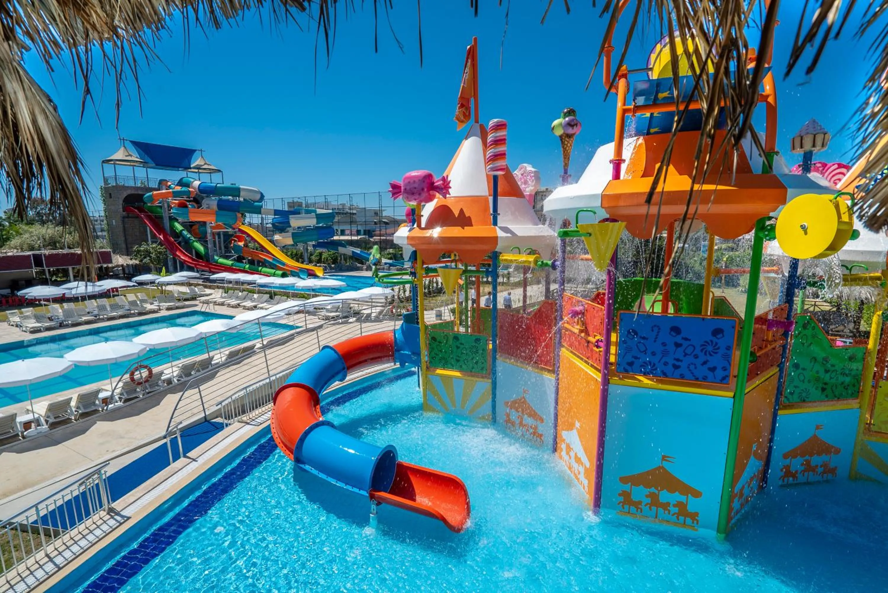 Swimming pool in Alaiye Resort & Spa Hotel - Ultra All Inclusive