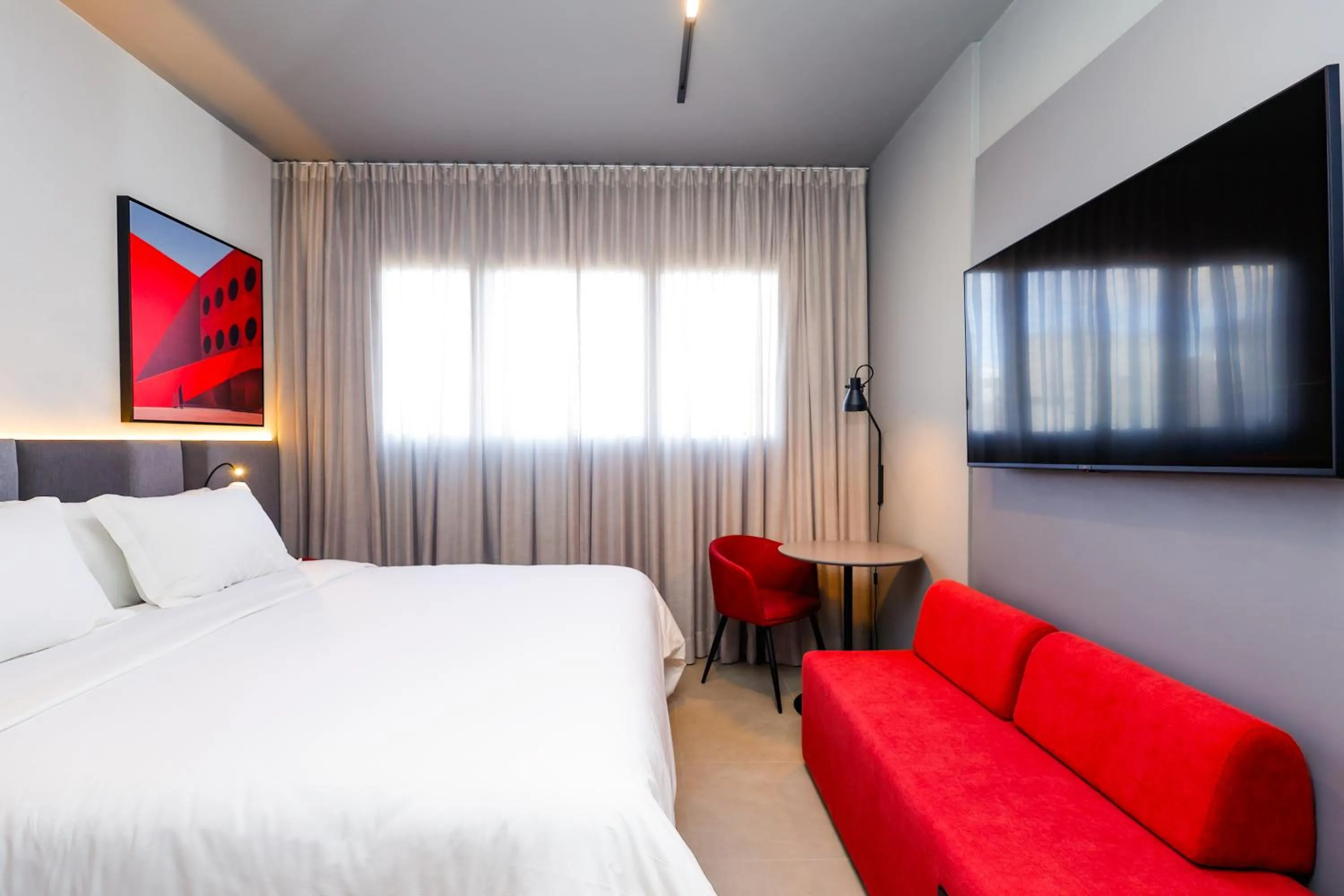 Photo of the whole room, Bed in Radisson RED Ibirapuera