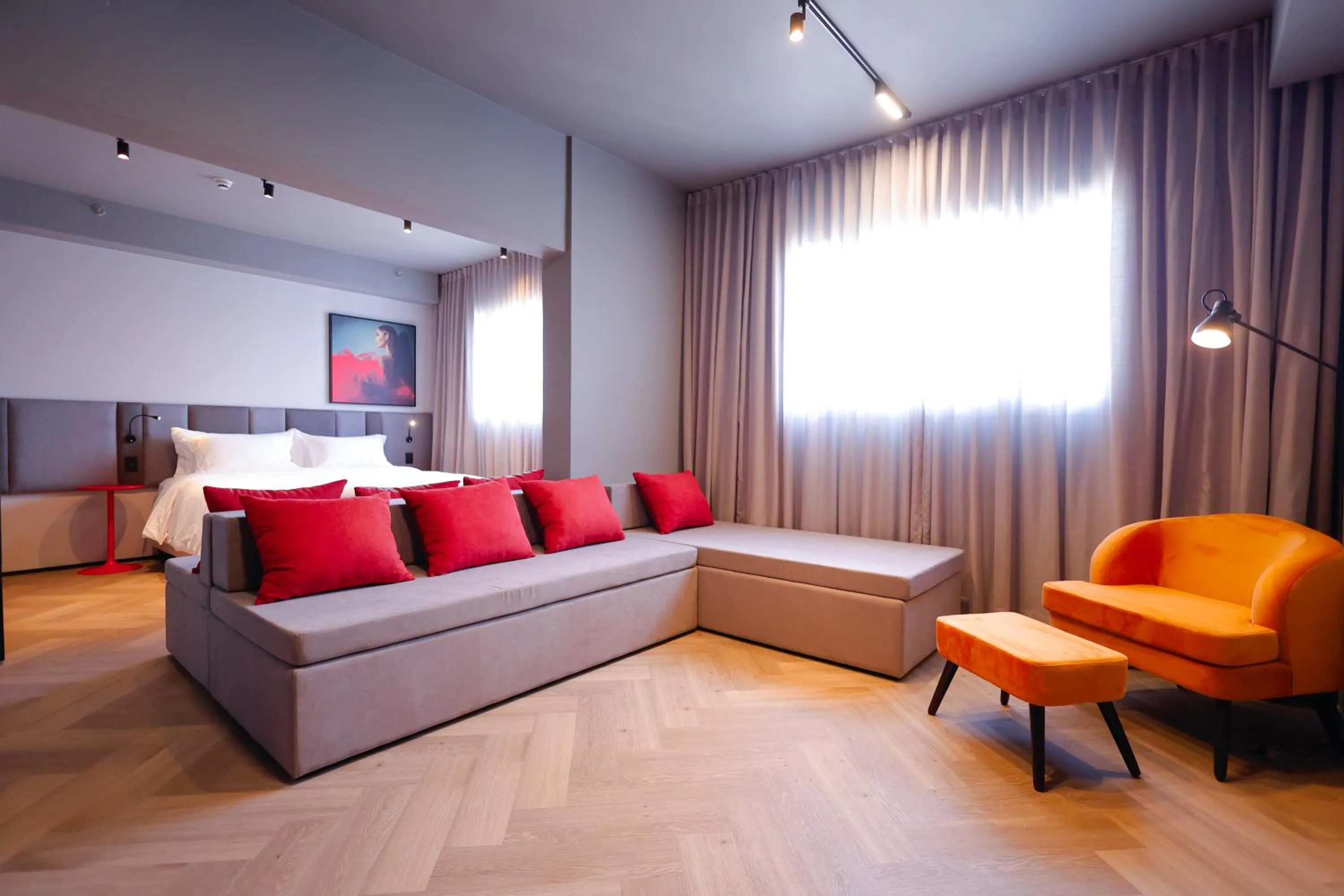 Seating area in Radisson RED Ibirapuera