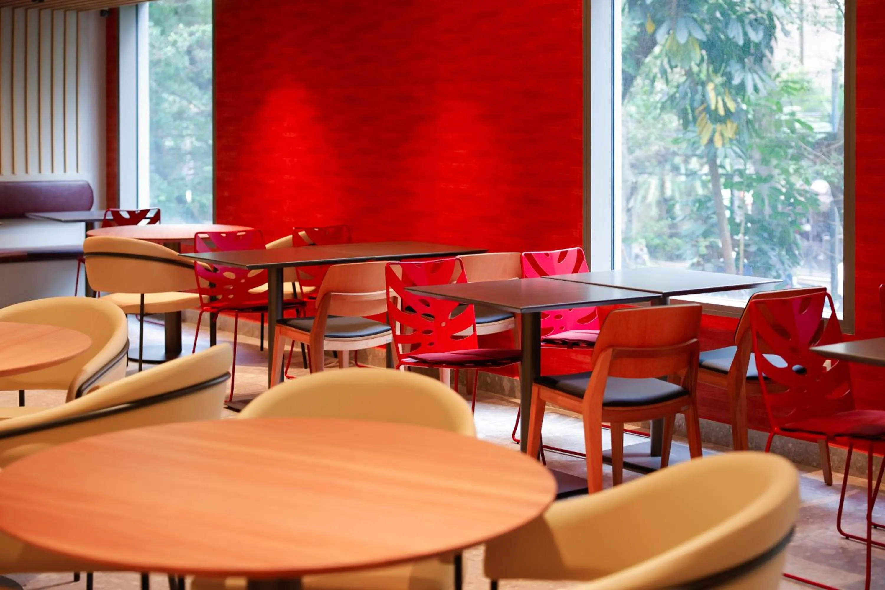 Restaurant/places to eat in Radisson RED Ibirapuera