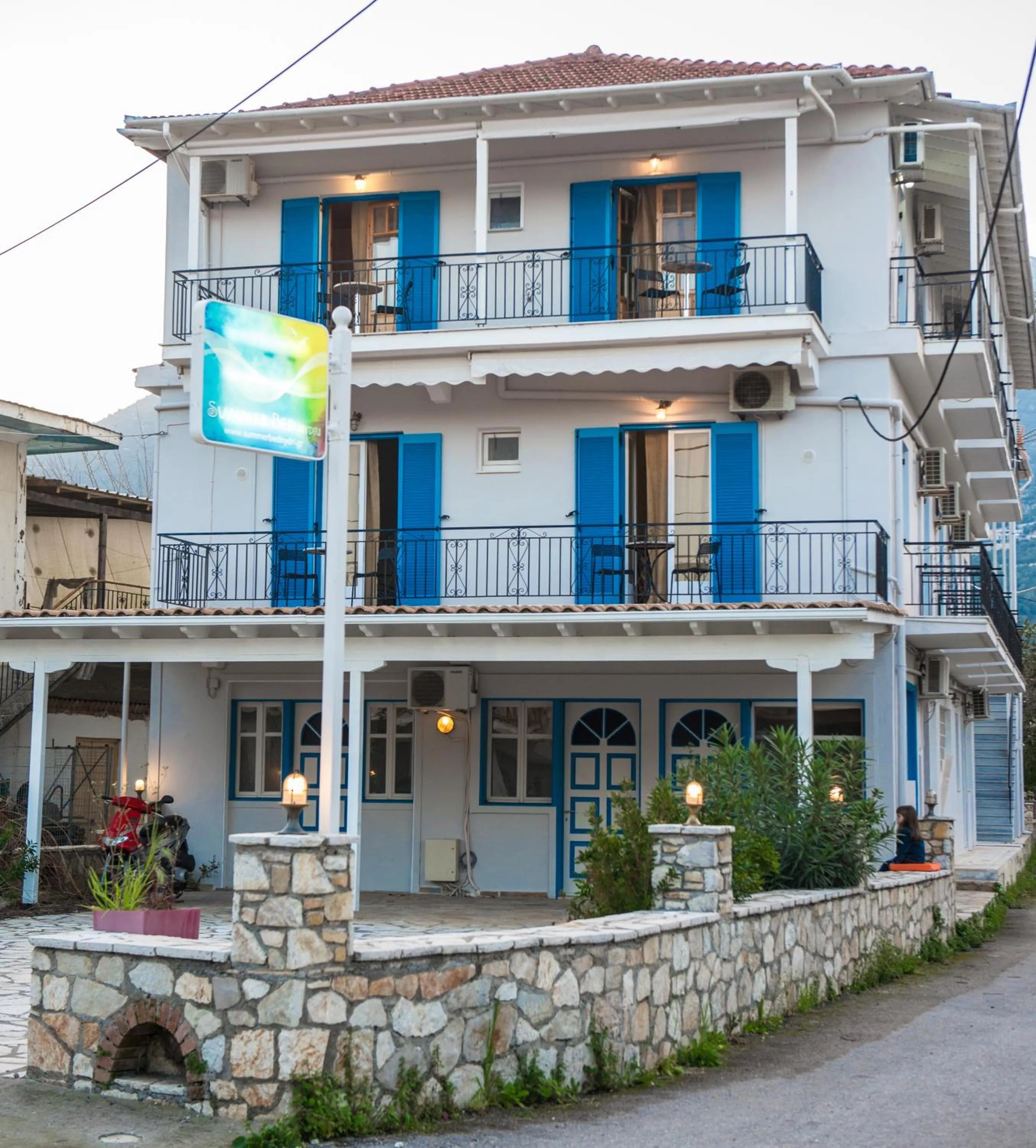 Property building in Summer Bed Nydri