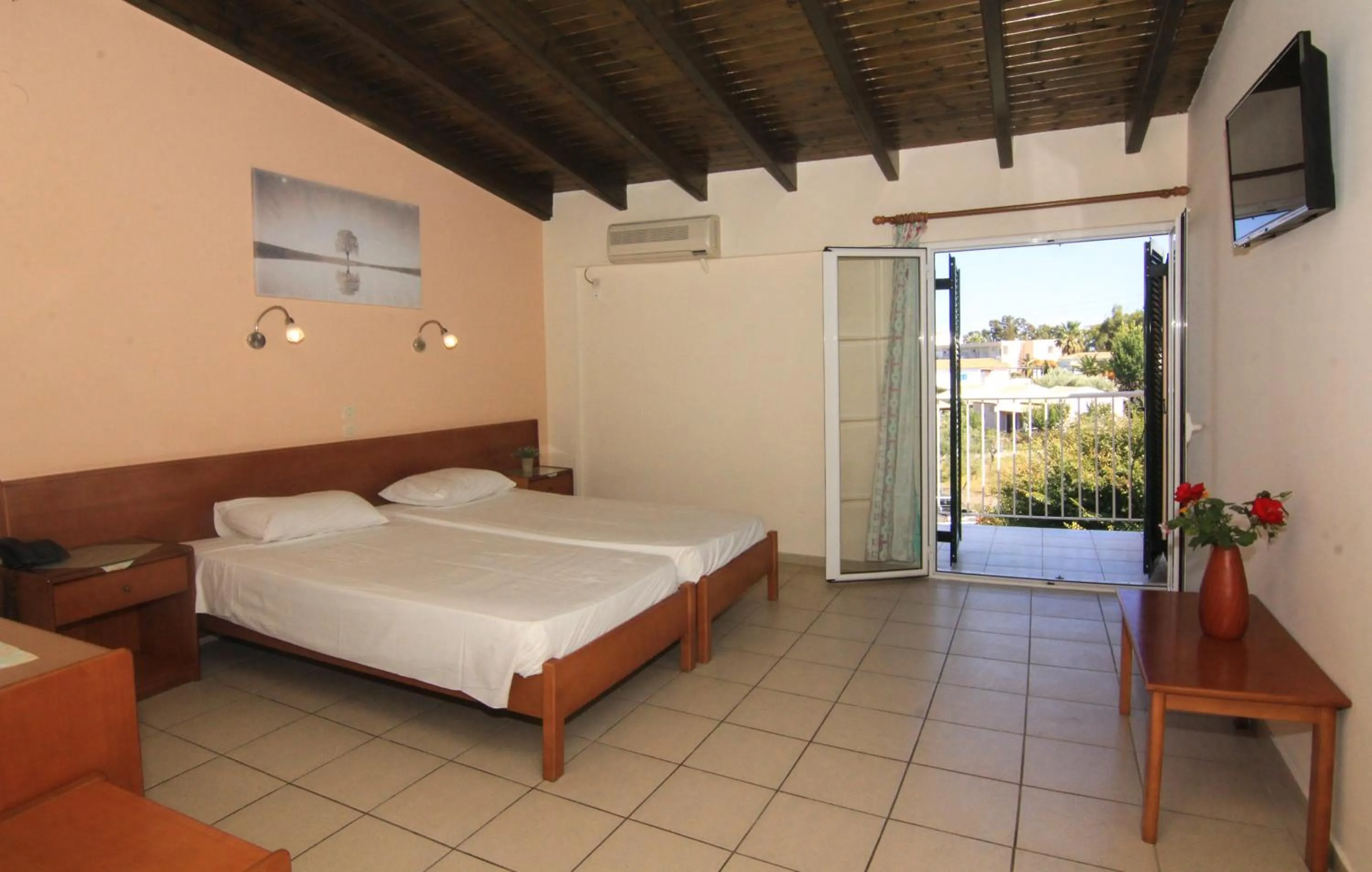 Bedroom, Bed in SeaBird Hotel