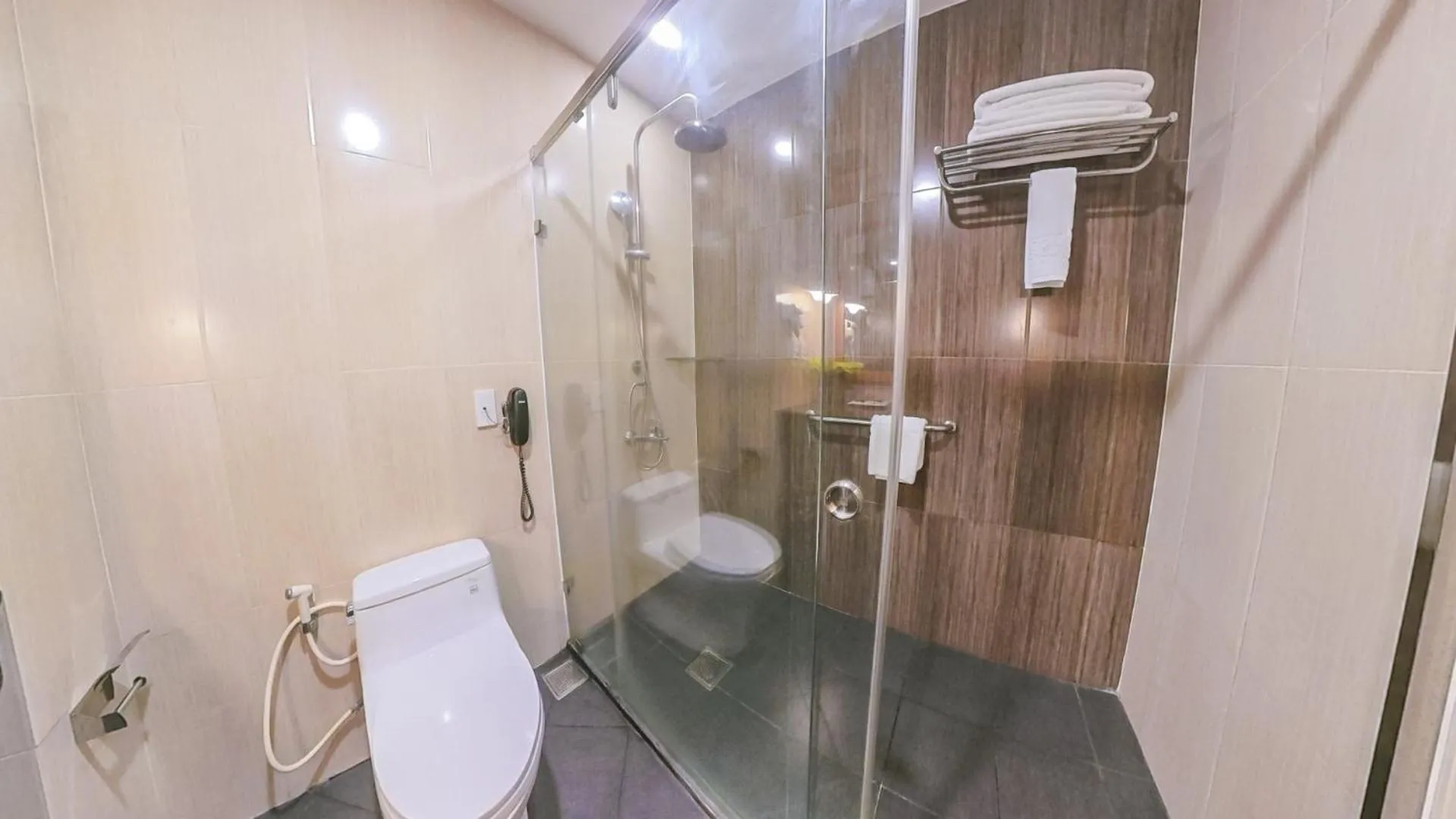 Bathroom in Sai Gon Rach Gia Hotel