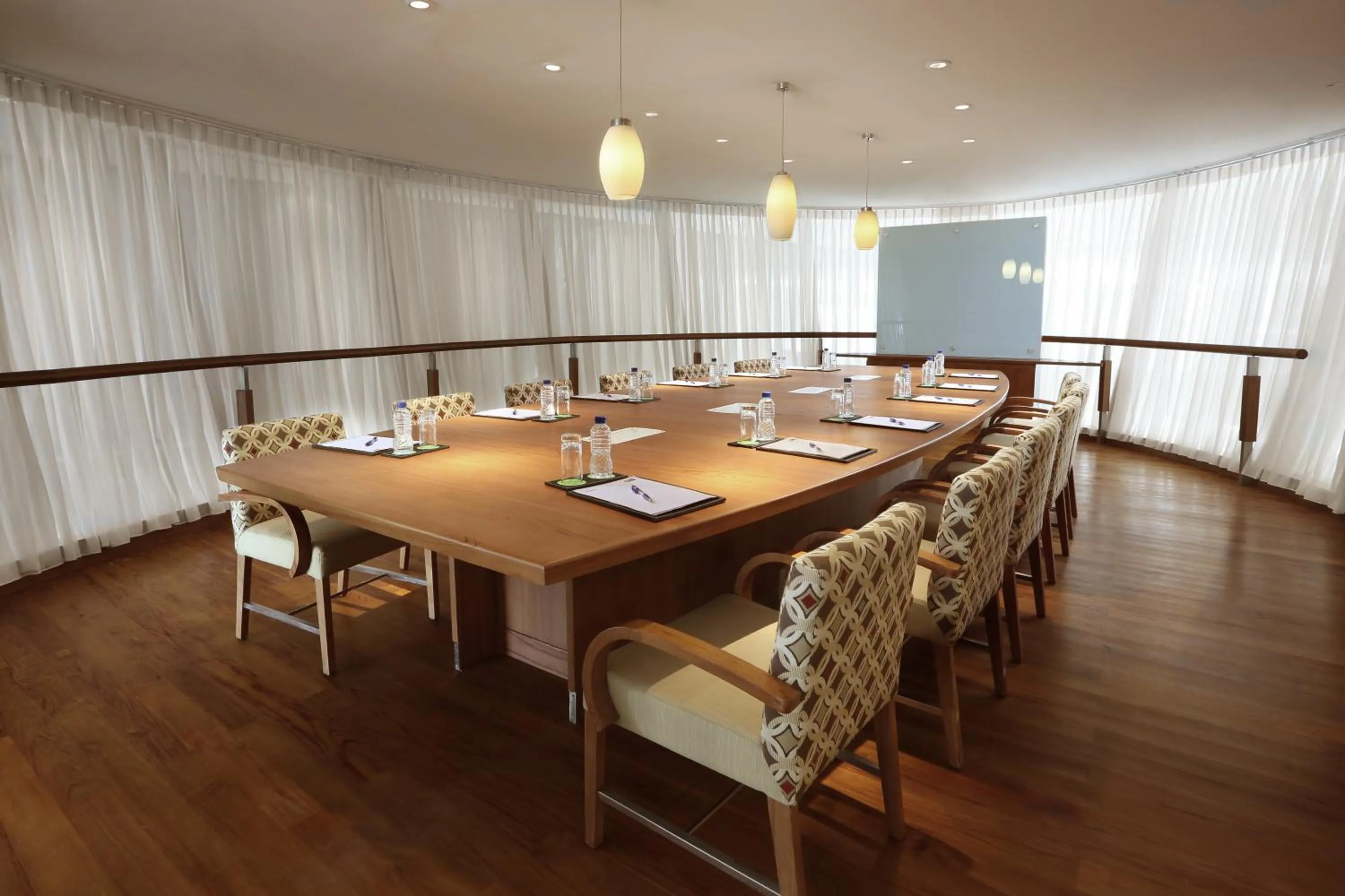 Meeting/conference room in Diamond Hotel Kuta Bali