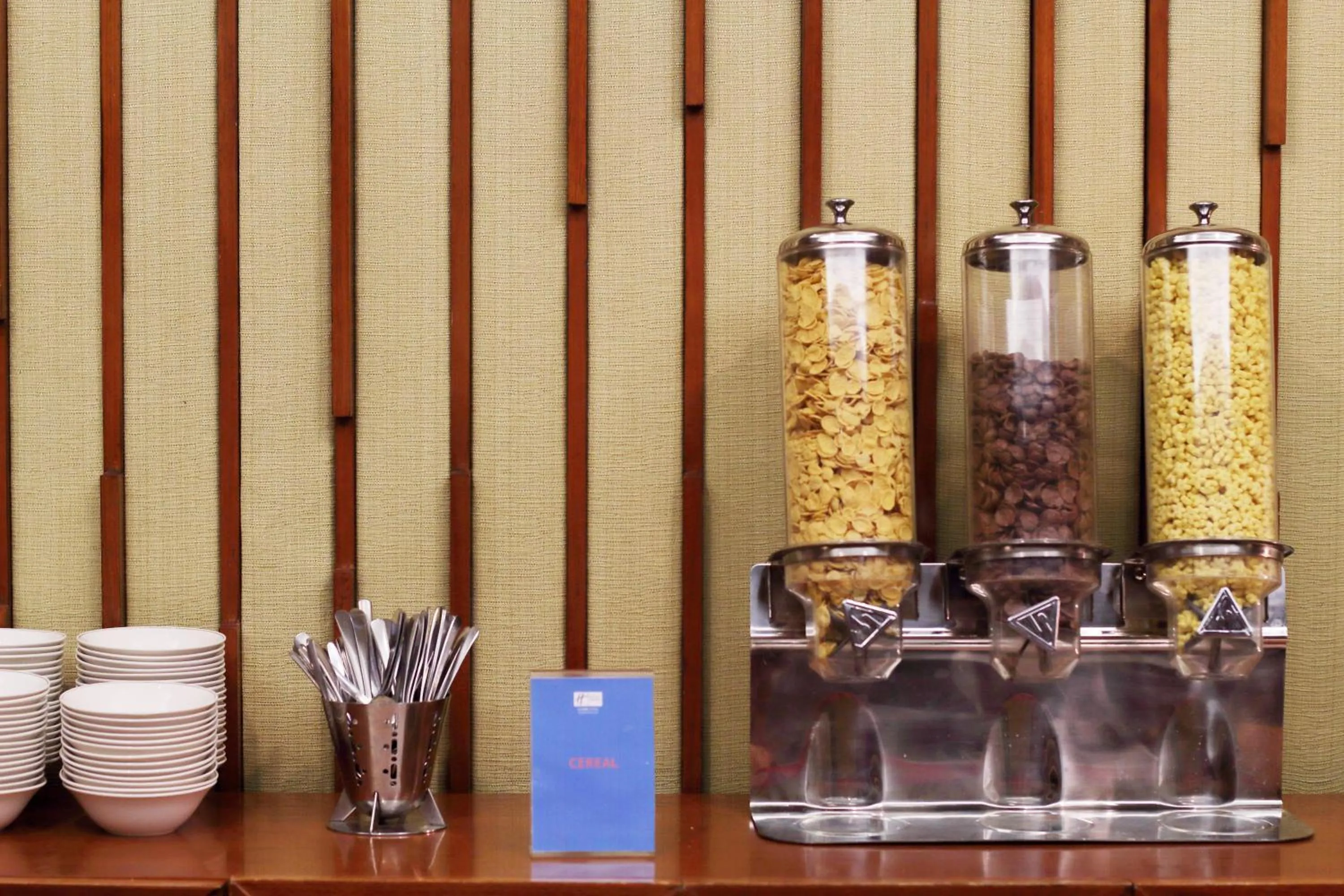 Food in Holiday Inn Express Semarang Simpang Lima by IHG