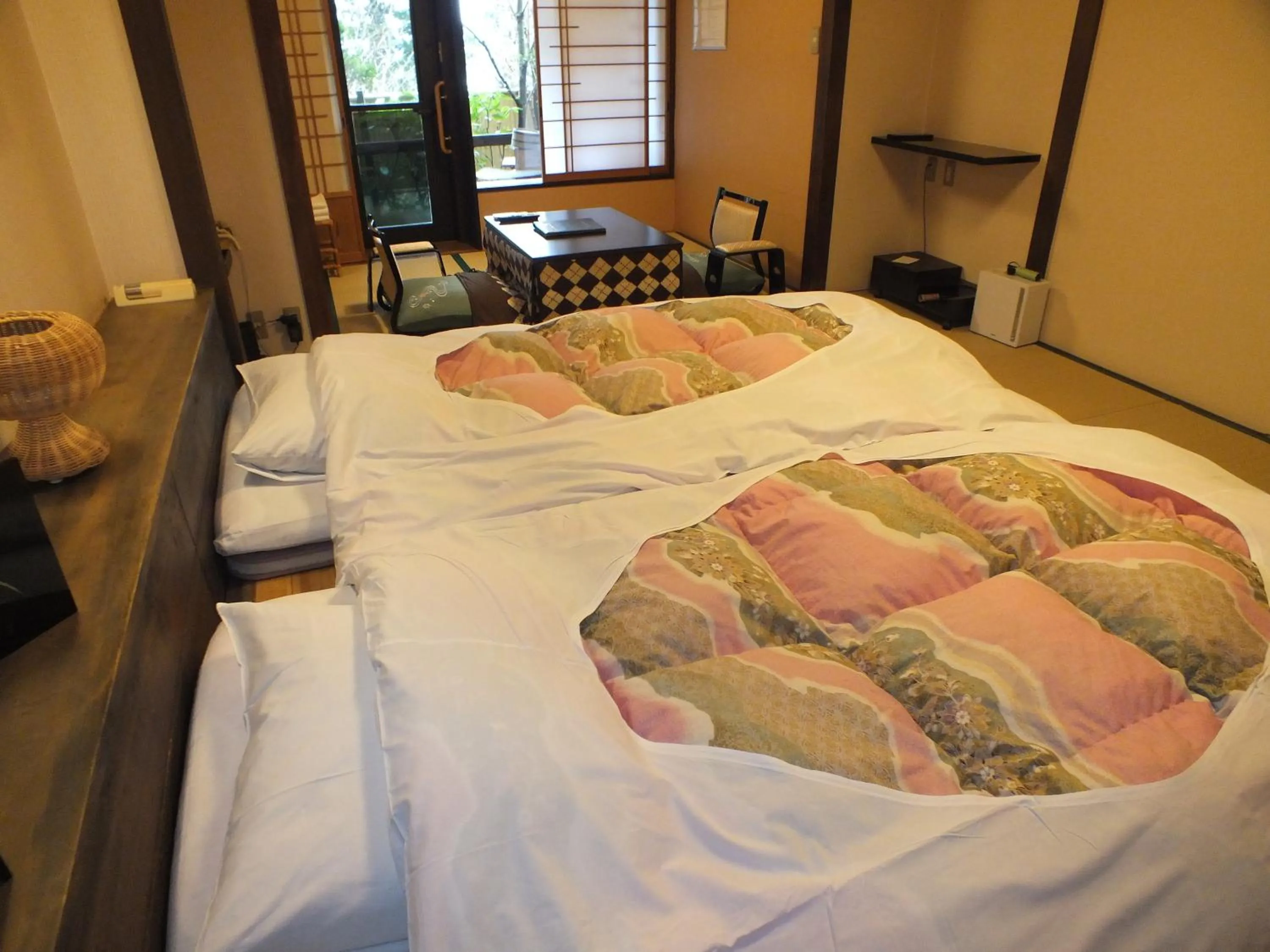 Photo of the whole room, Bed in Hananoyado Fukuya