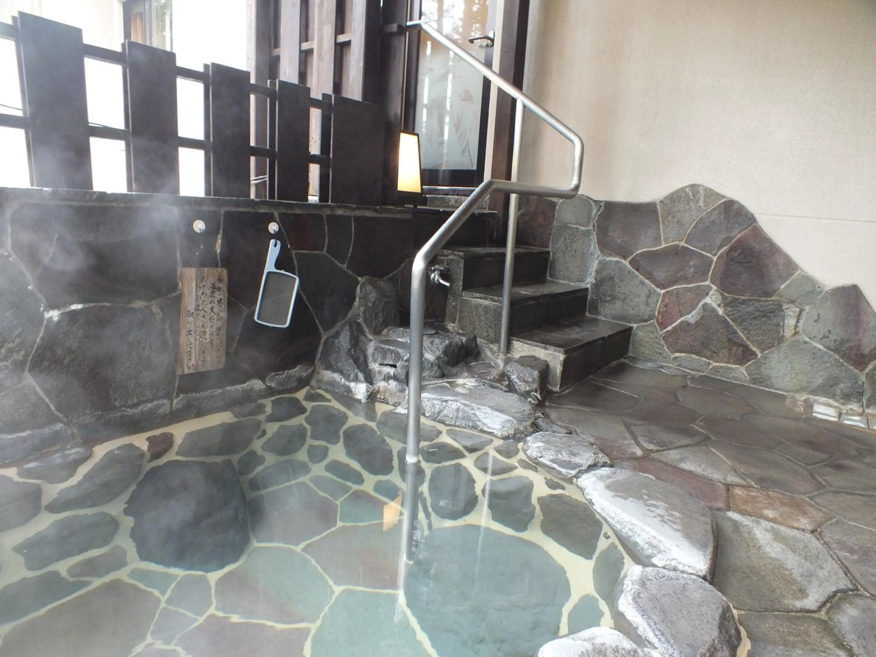 Photo of the whole room in Hananoyado Fukuya