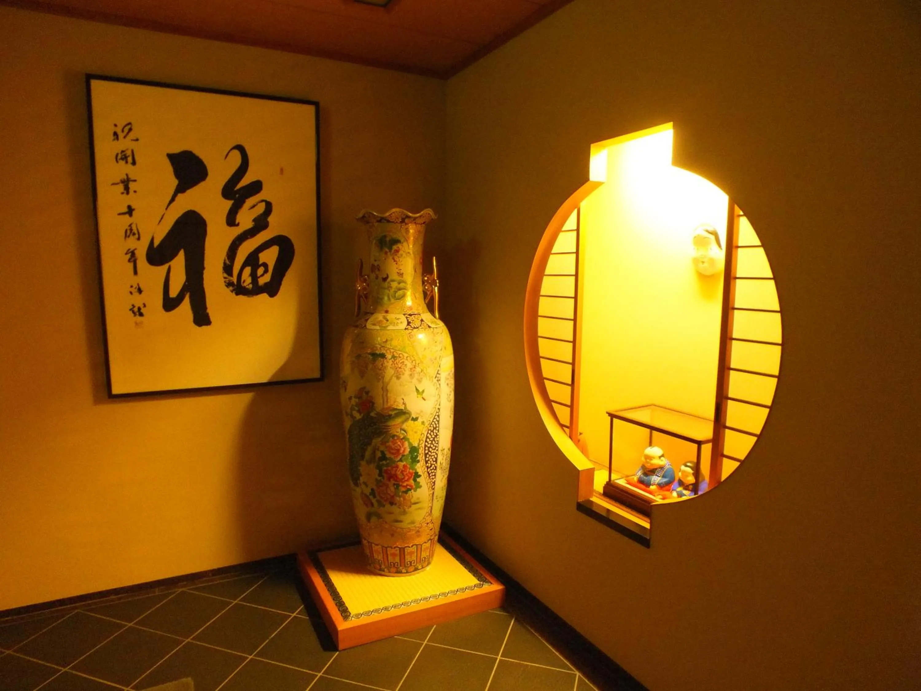 Area and facilities in Hananoyado Fukuya