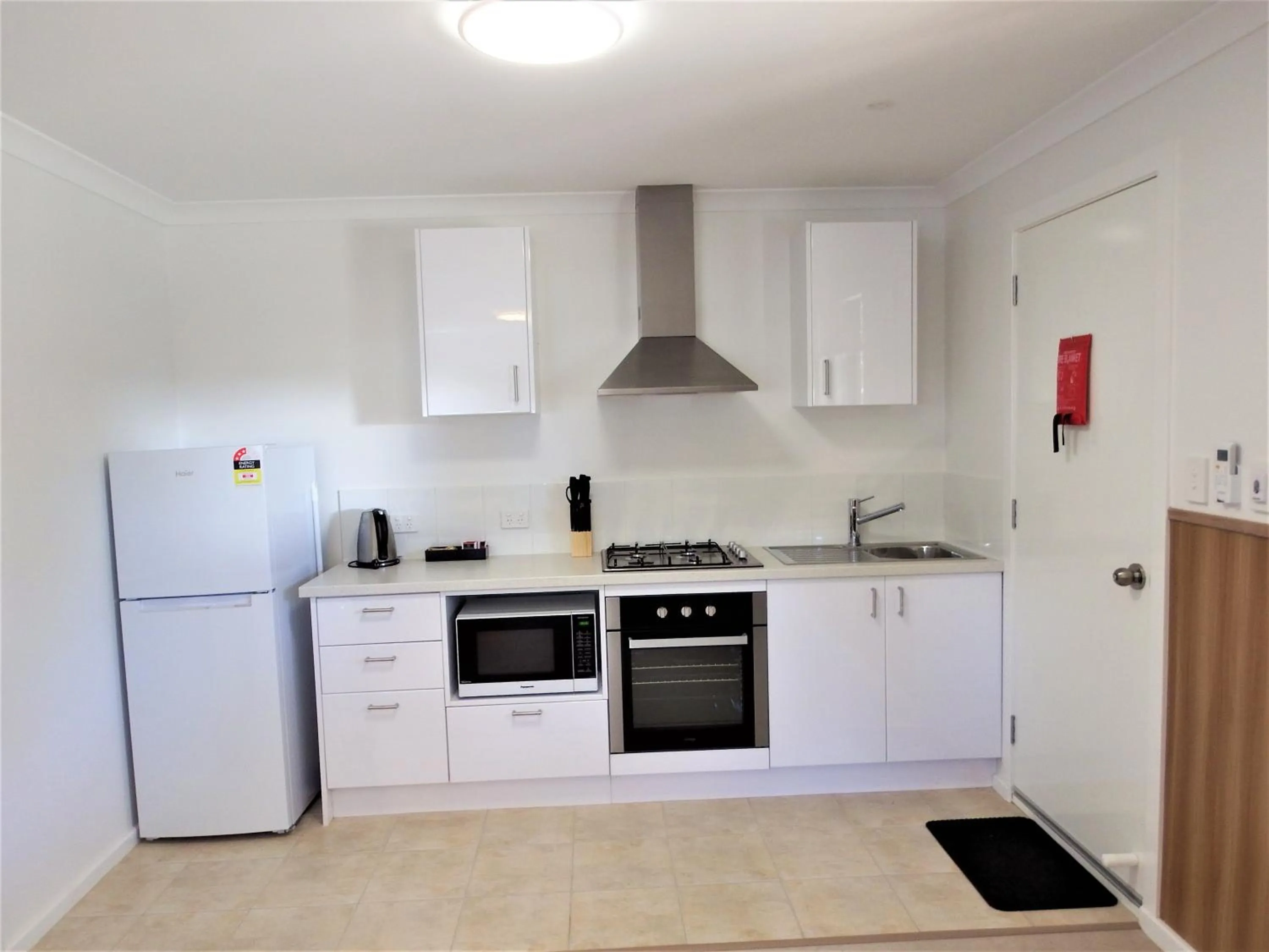 Kitchen or kitchenette in Australind Tourist Park