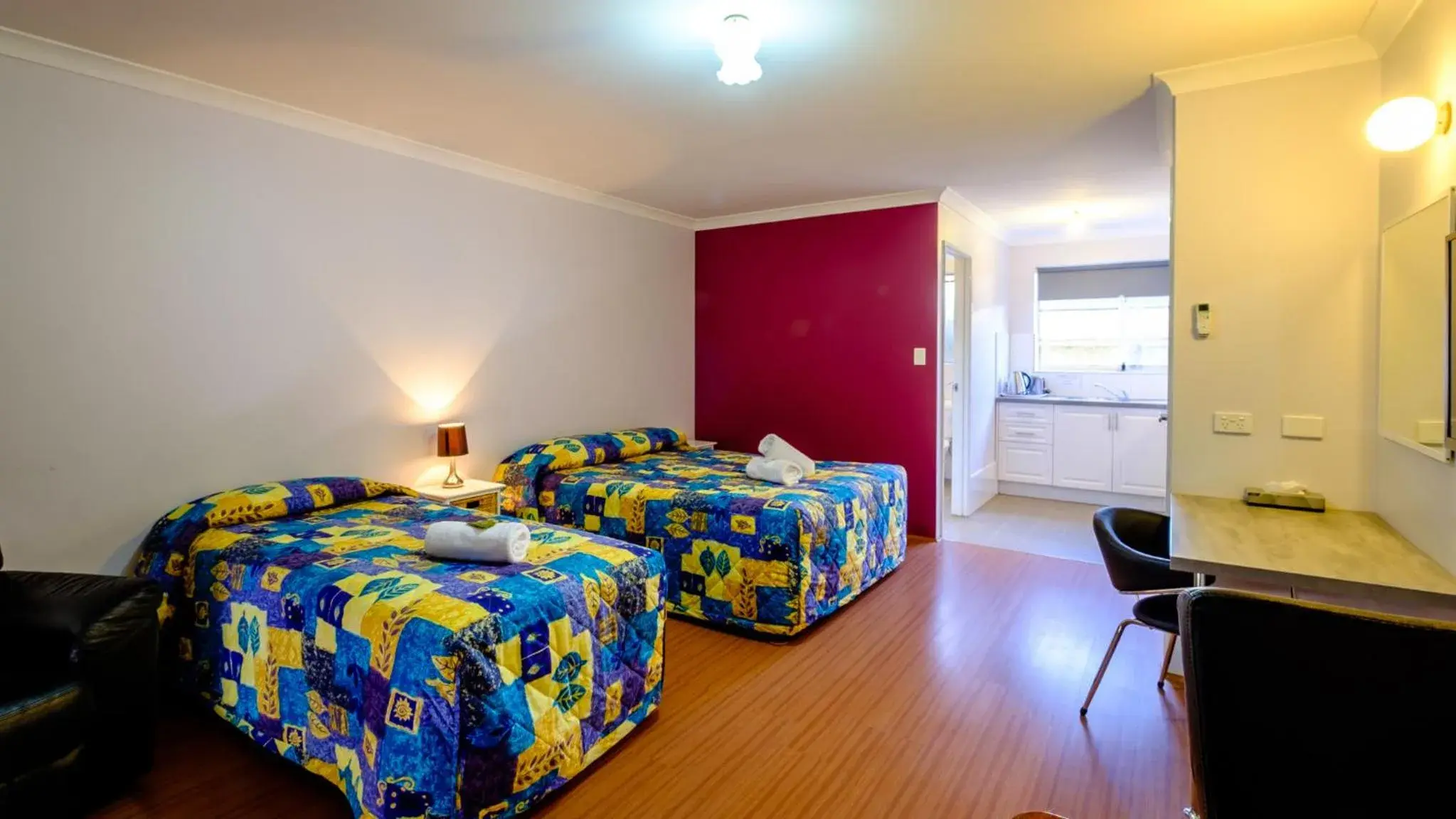 Triple Room in Australind Tourist Park Triple Room in Australind Tourist Park